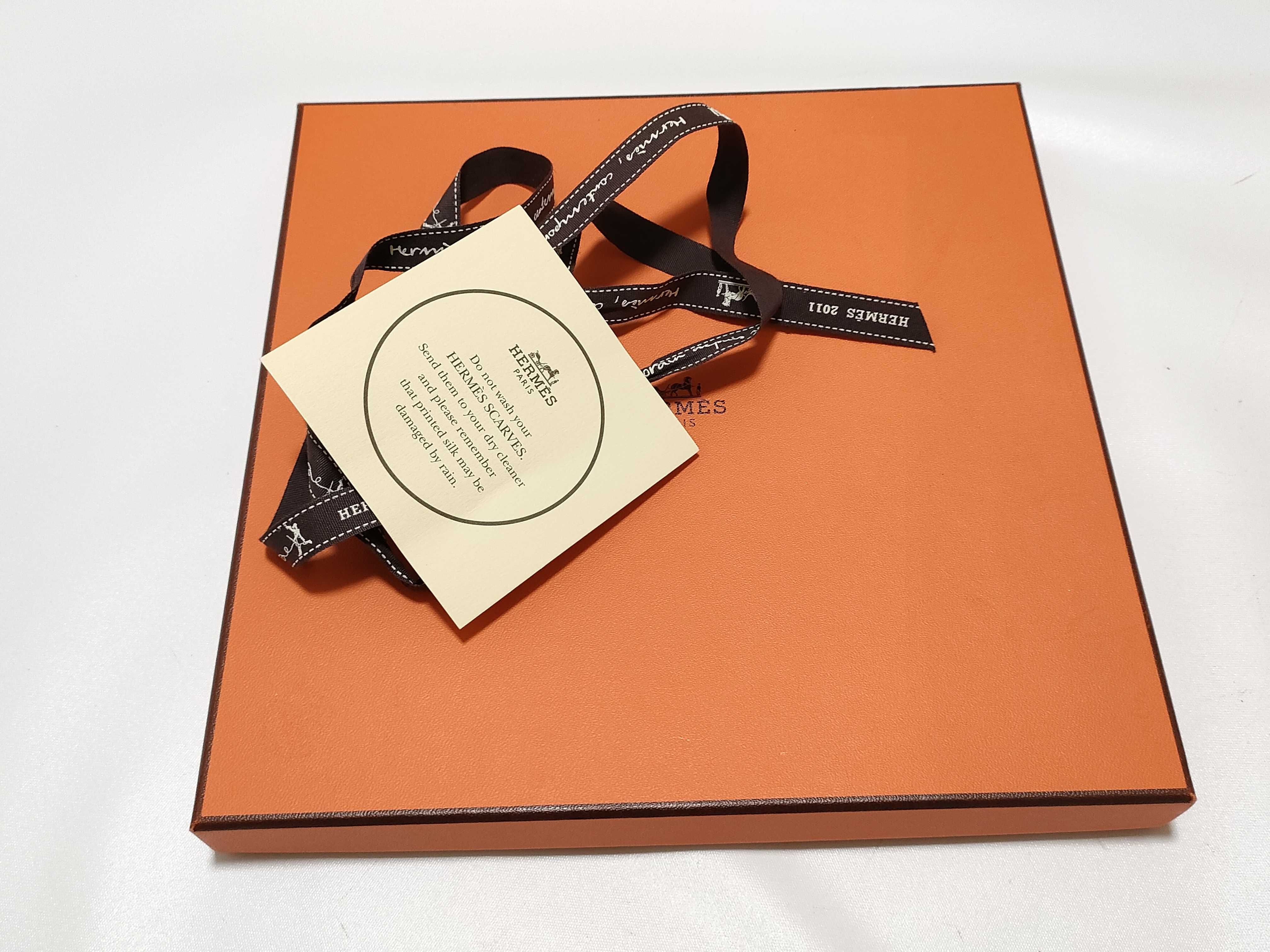 Hermes Voyage en Hermes Silk Scarf