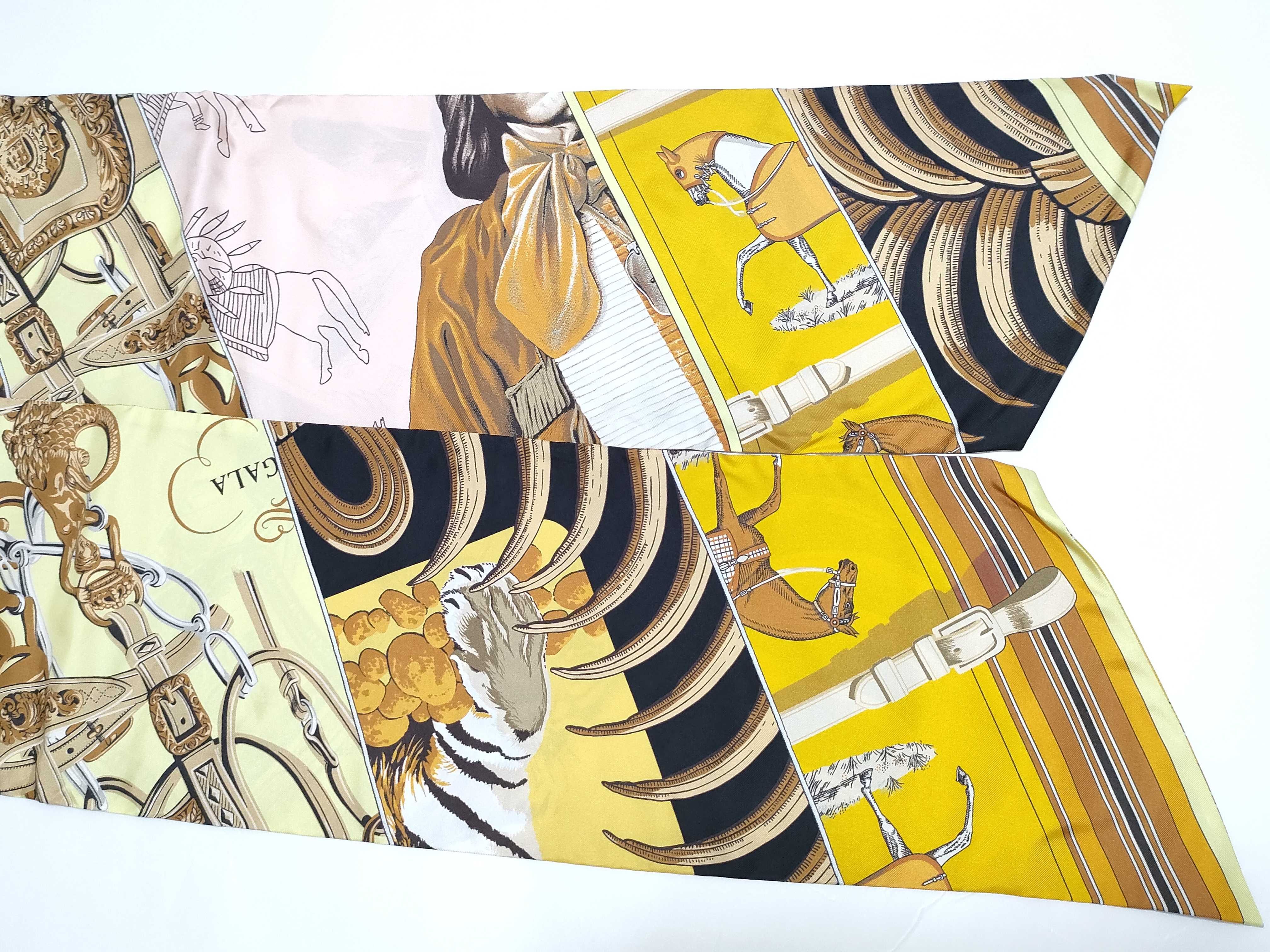 Hermes Carre en Carres Maxi Twilly Silk Scarf