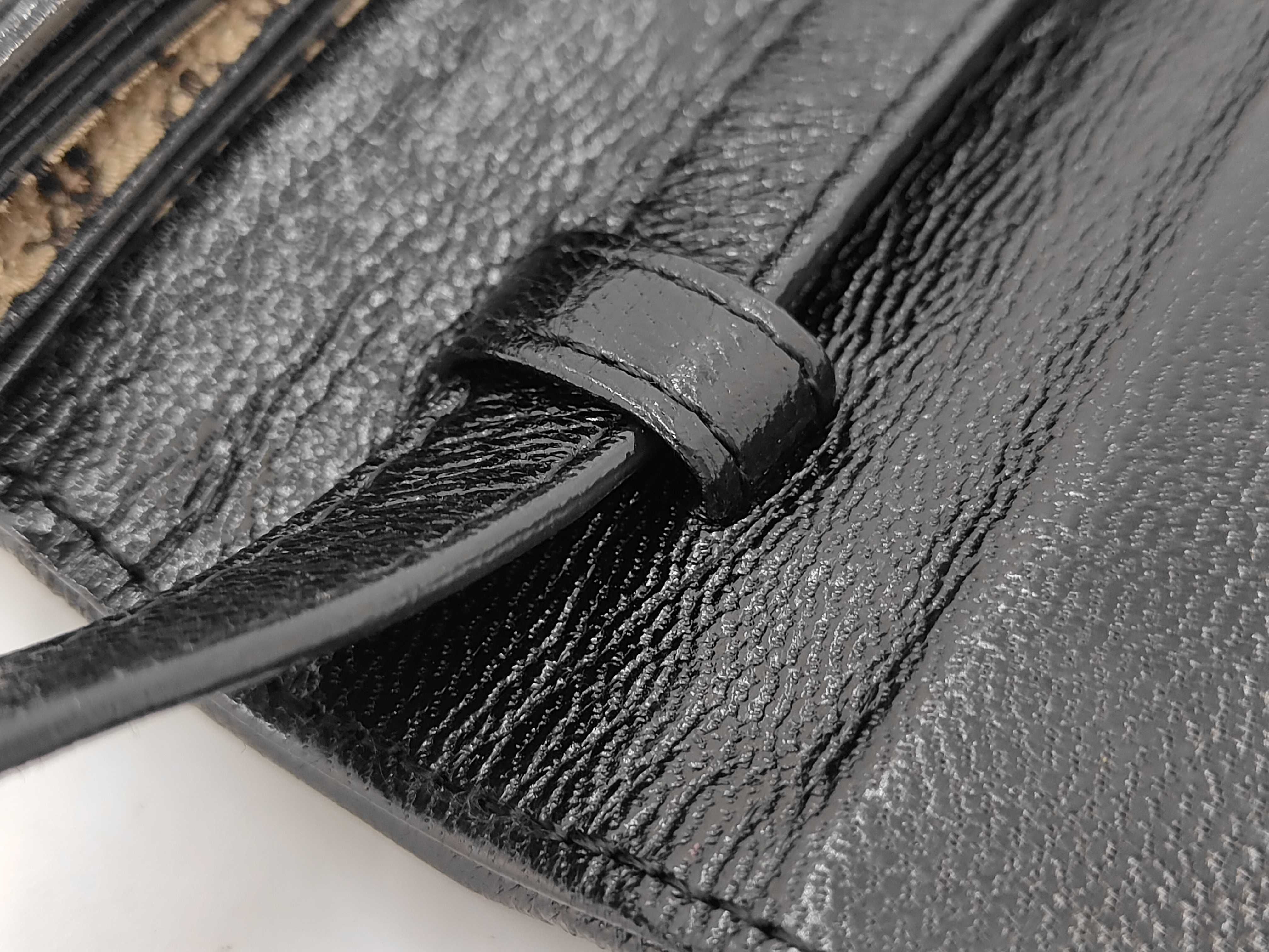 Yves Saint Laurent Vintage Black Genuine Lizard Leather Saddle Bag
