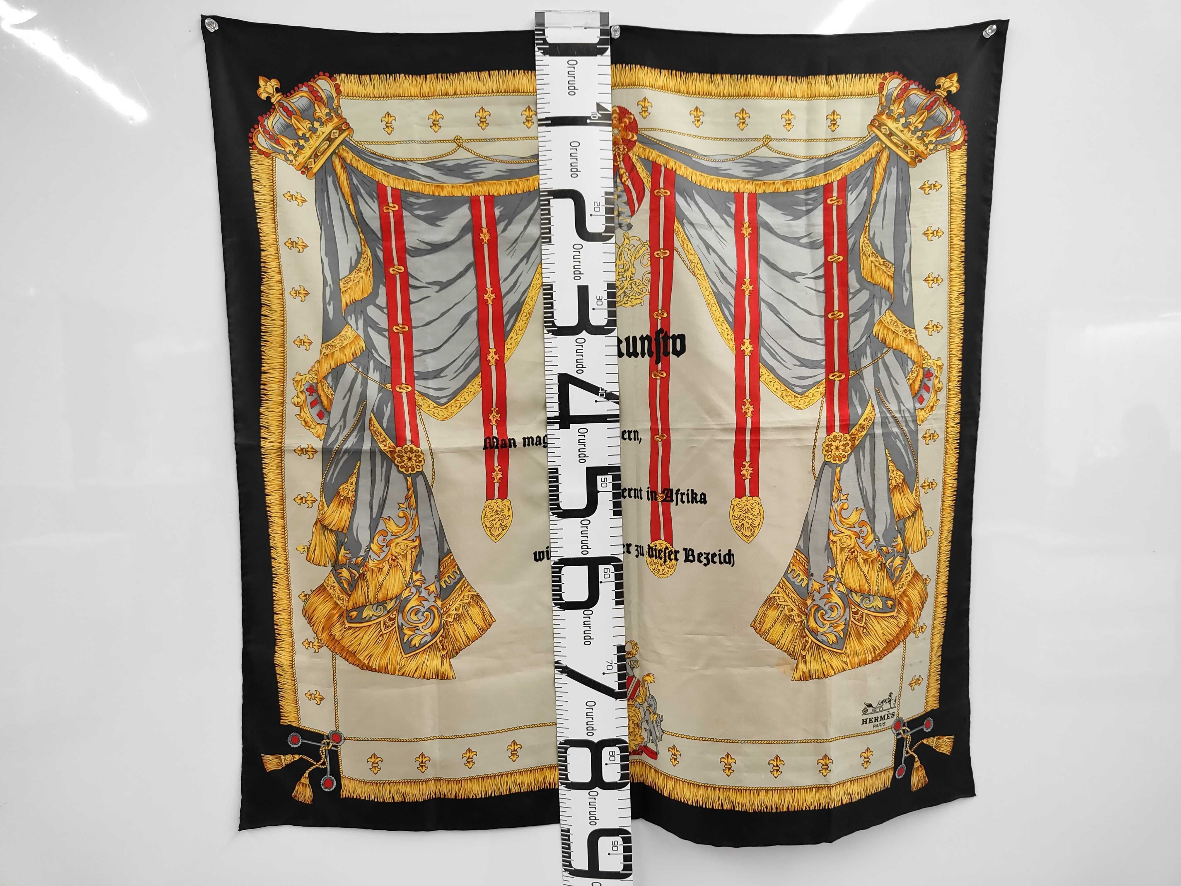 Hermes Ankunft Silk Carre 90 Scarf