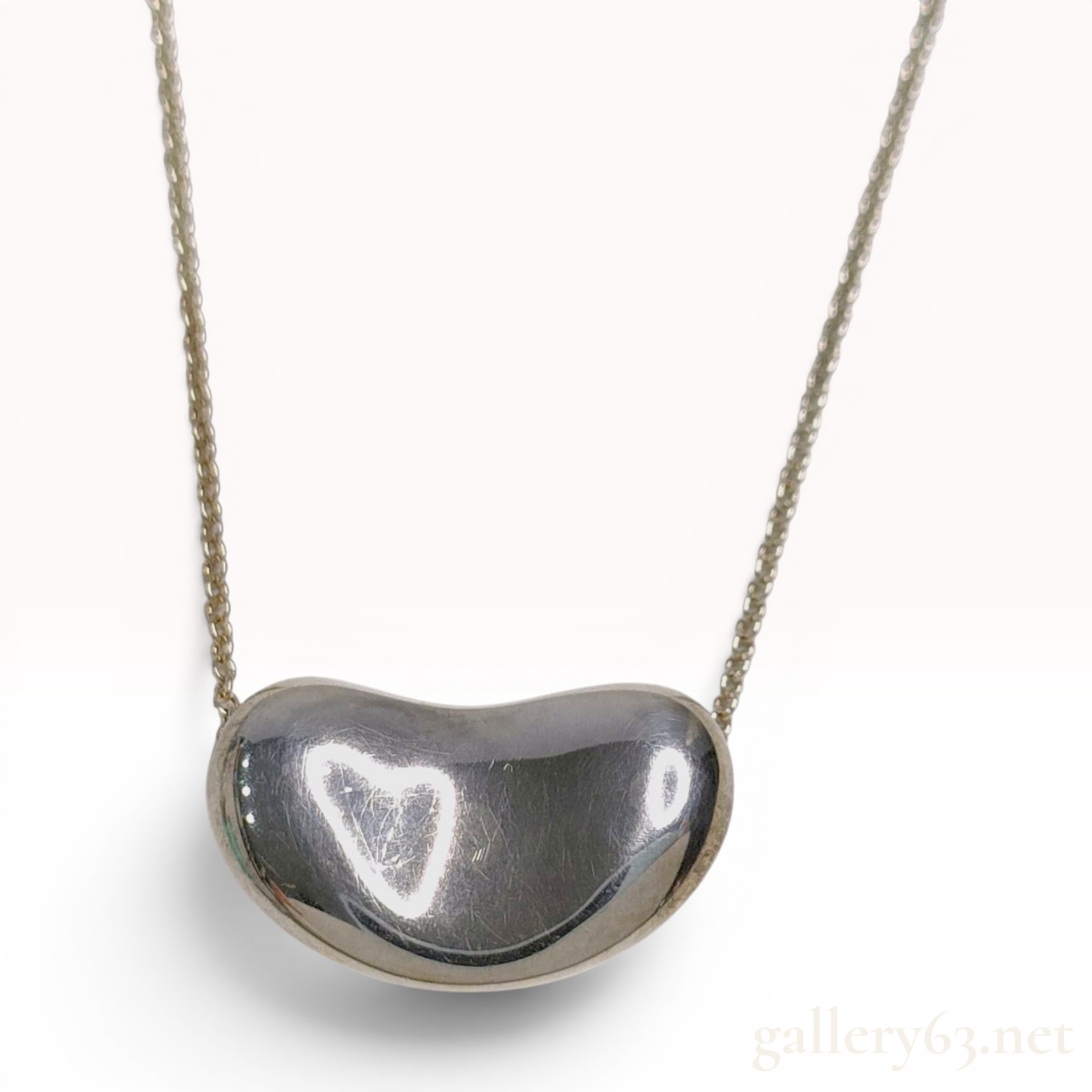 Tiffany and Co. Elsa Peretti Sterling Silver Bean Pendant Necklace