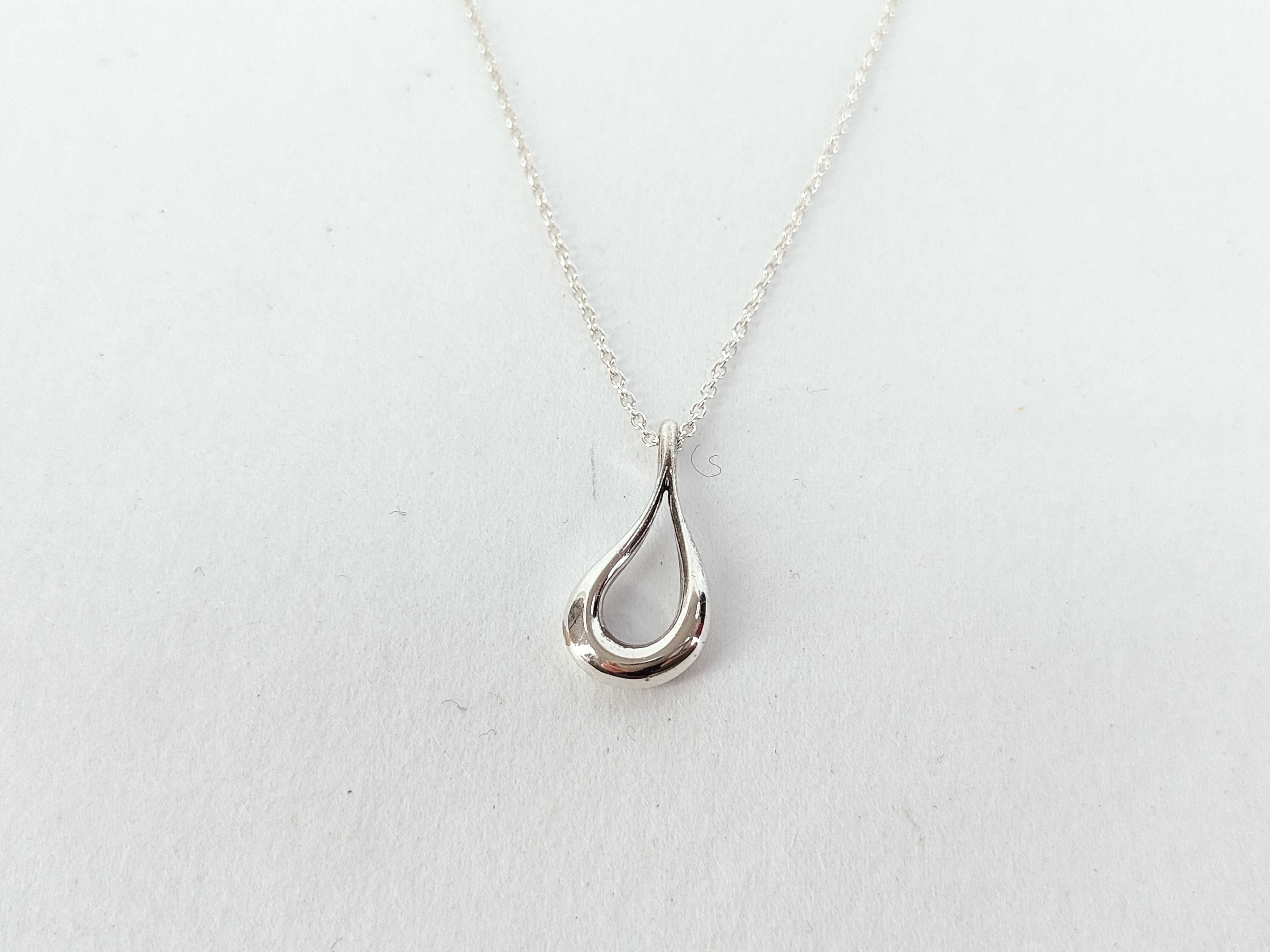 Tiffany and Co. Sterling Silver Elsa Peretti Open Teardrop Pendant Necklace