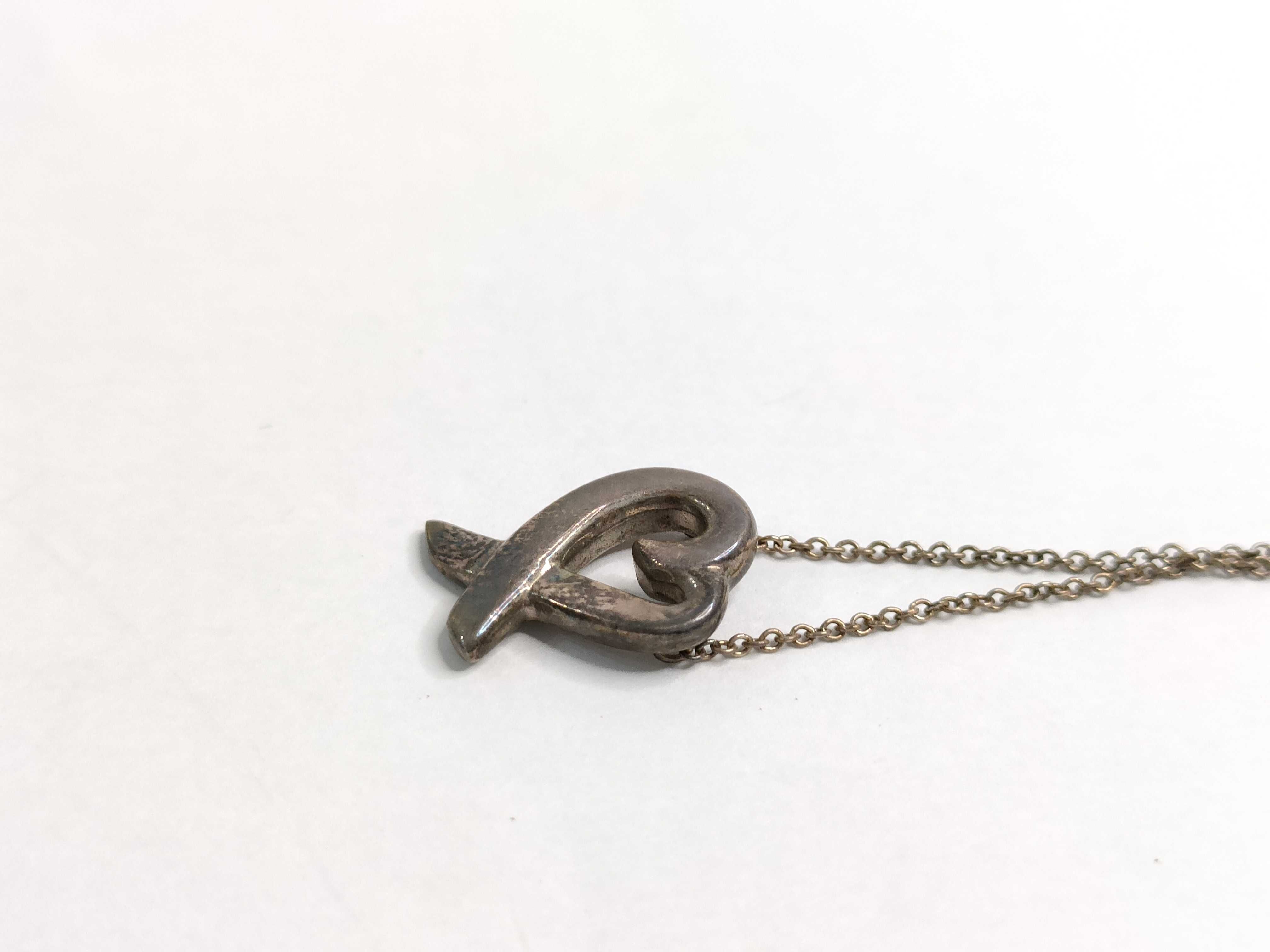 Tiffany and Co. Paloma Picasso Sterling Silver Loving Heart Pendant Necklace
