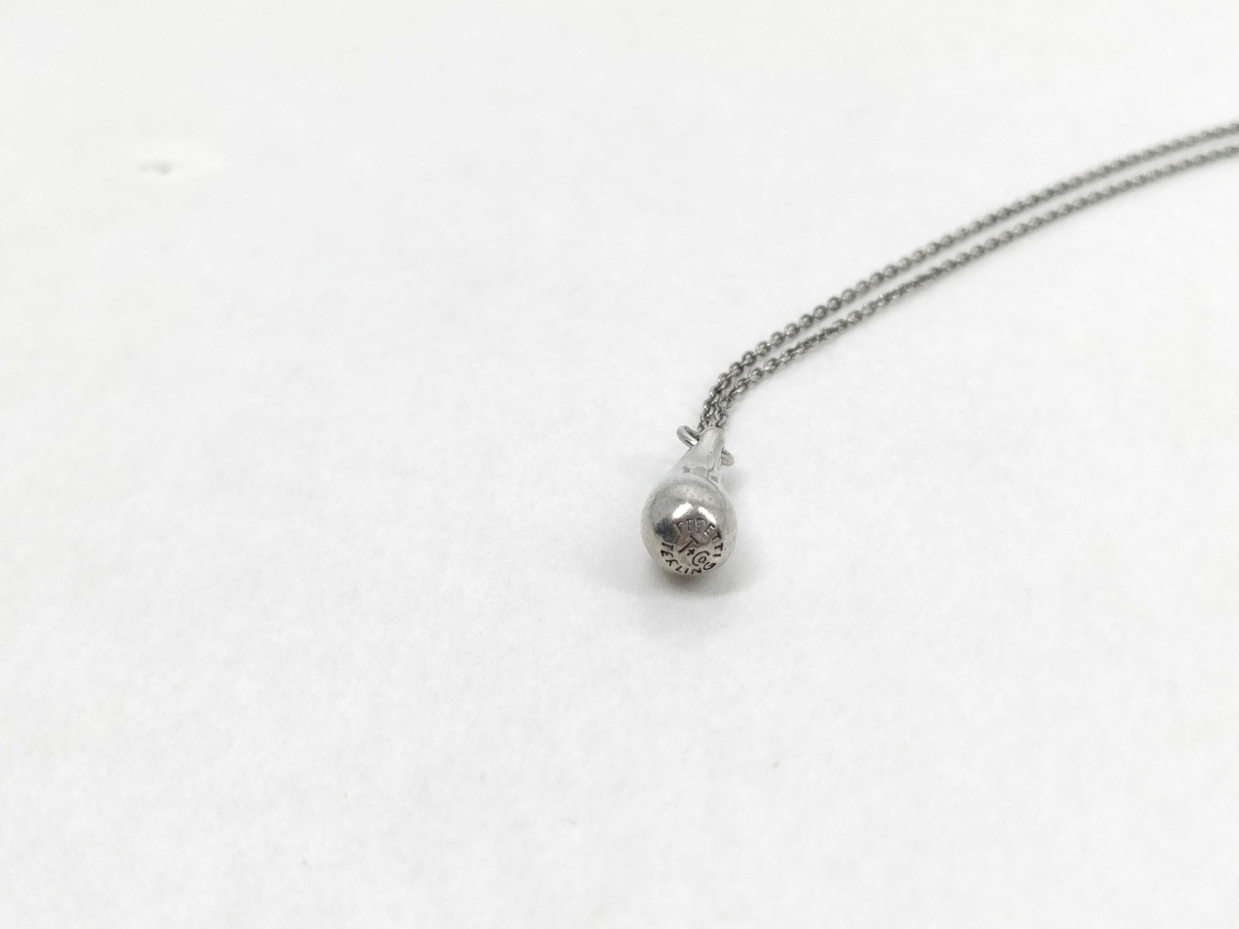 Tiffany and Co Elsa Peretti Sterling Silver Teardrop Necklace