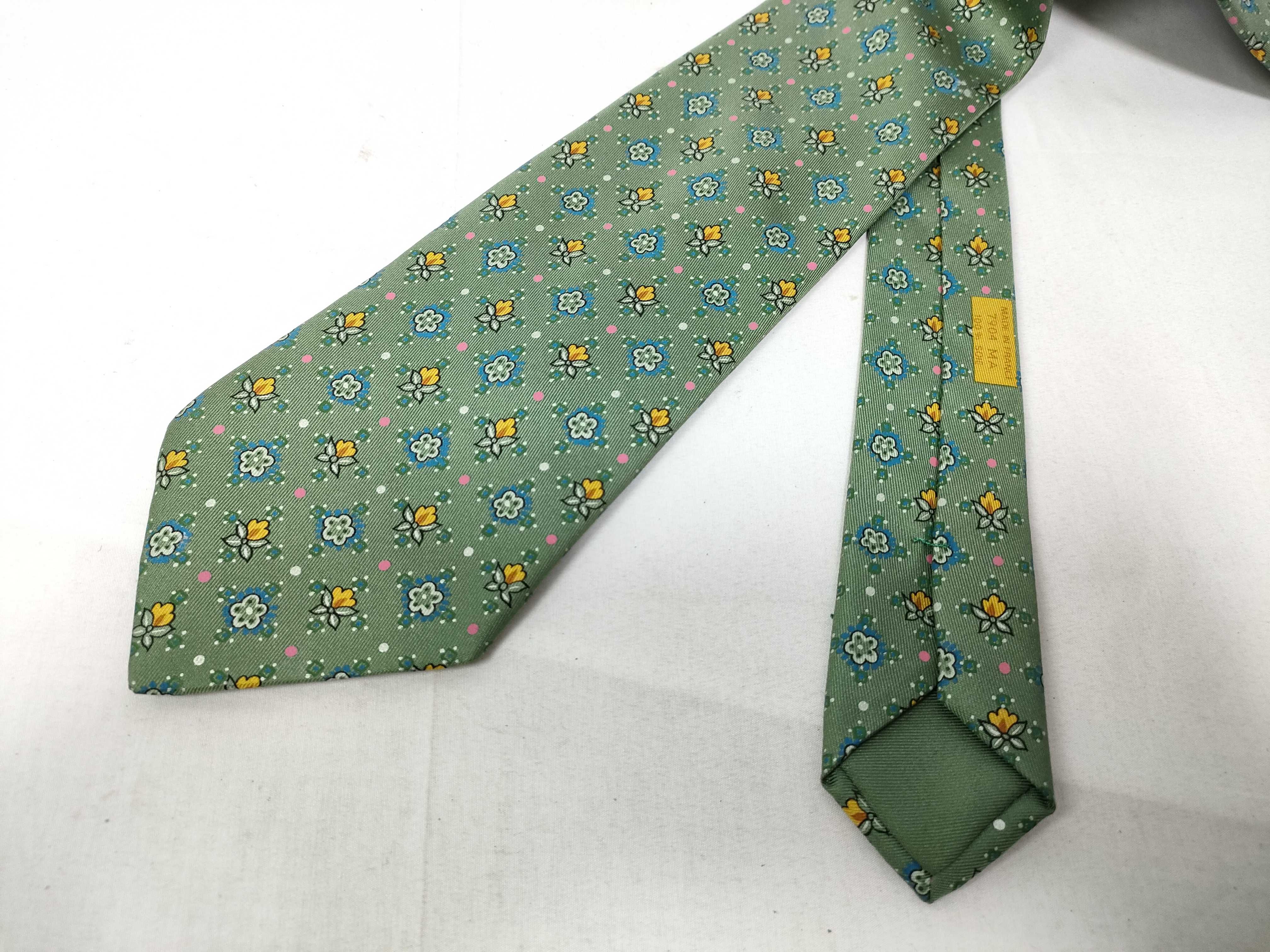 Hermes Silk Micro Floral Pattern Necktie