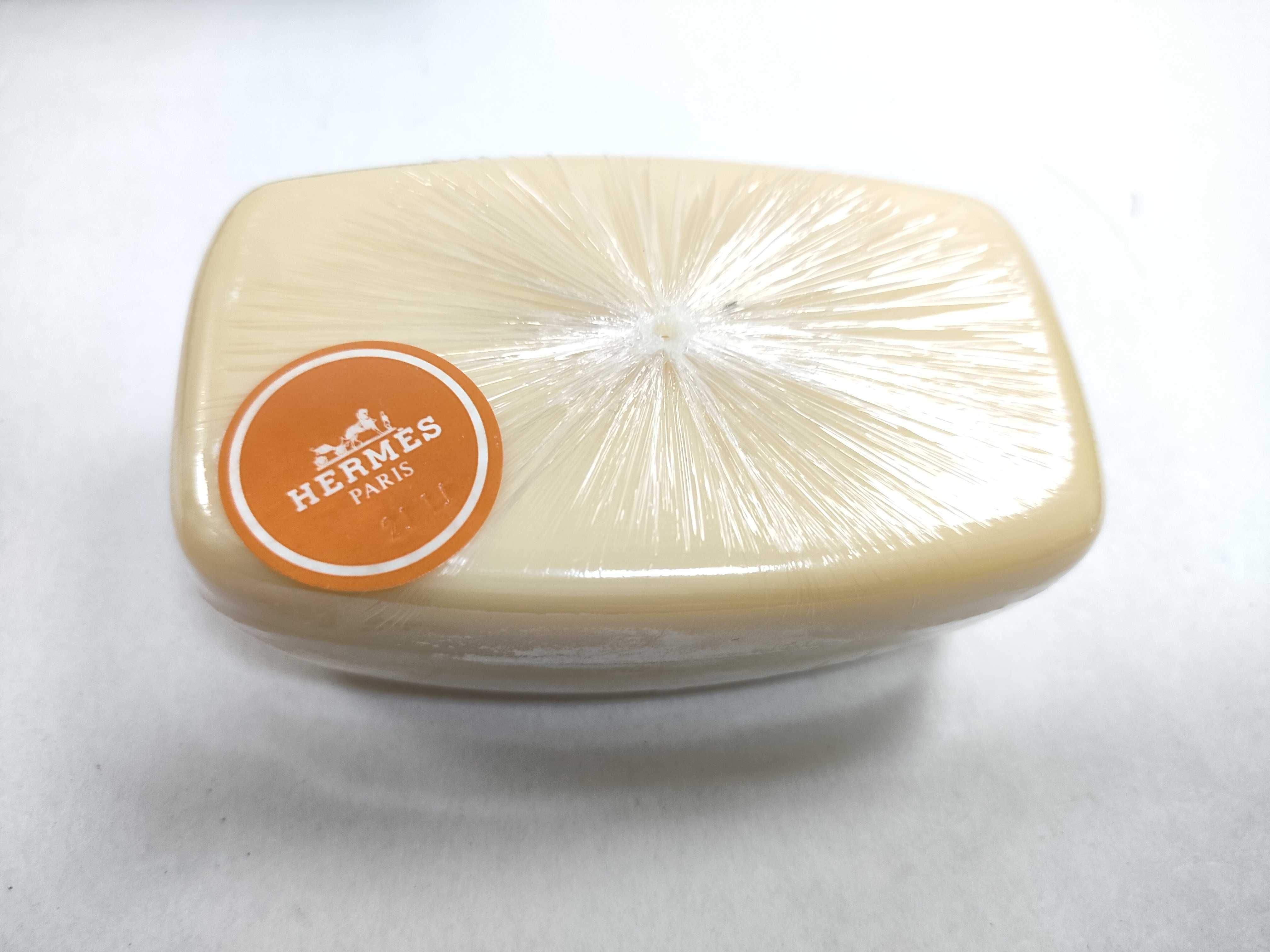 A Three Piece Hermes Eau d Orange Verte Perfumed Soap Set