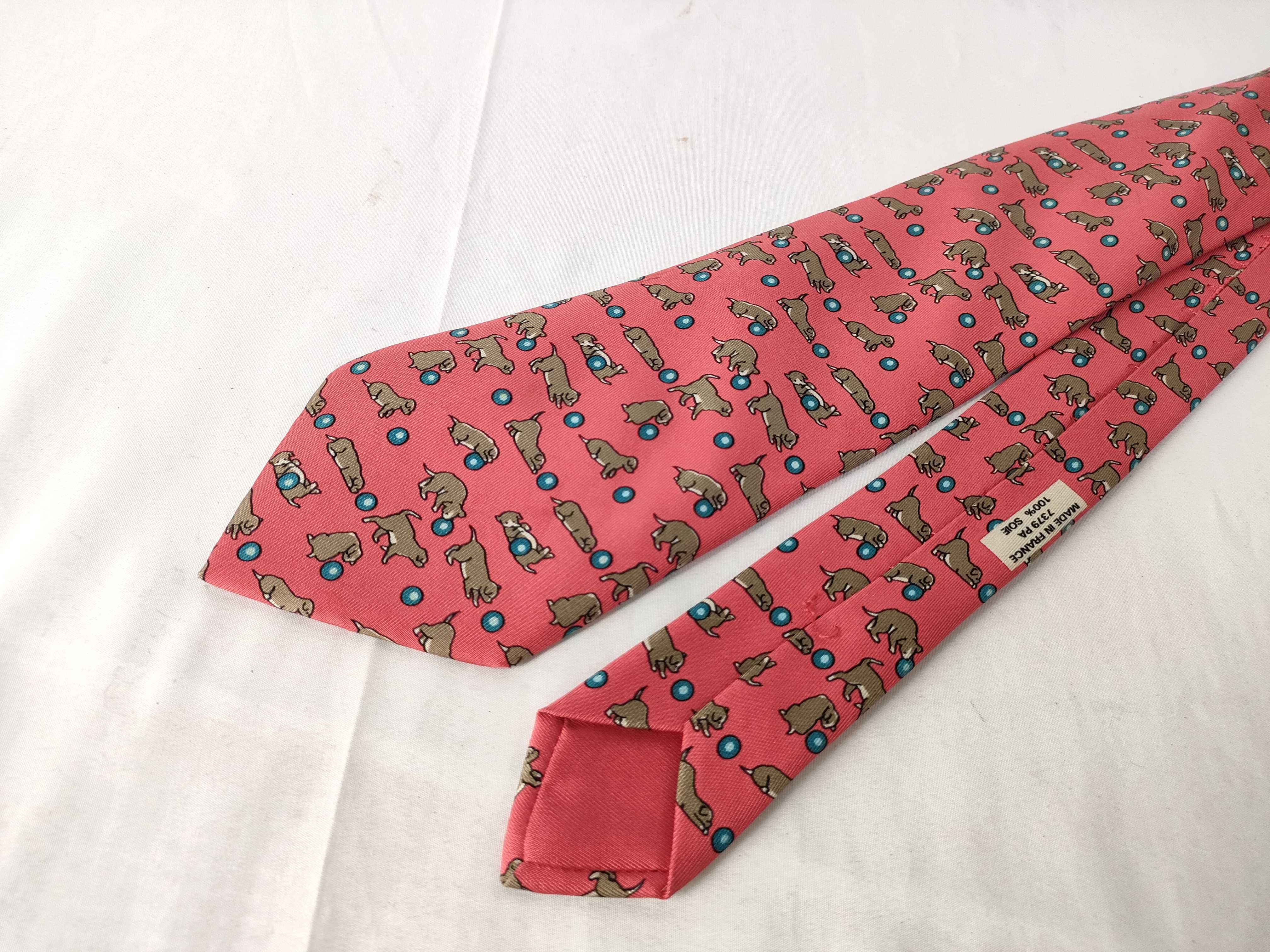 Hermes 7379 PA Printed Silk Puppy Pattern Necktie