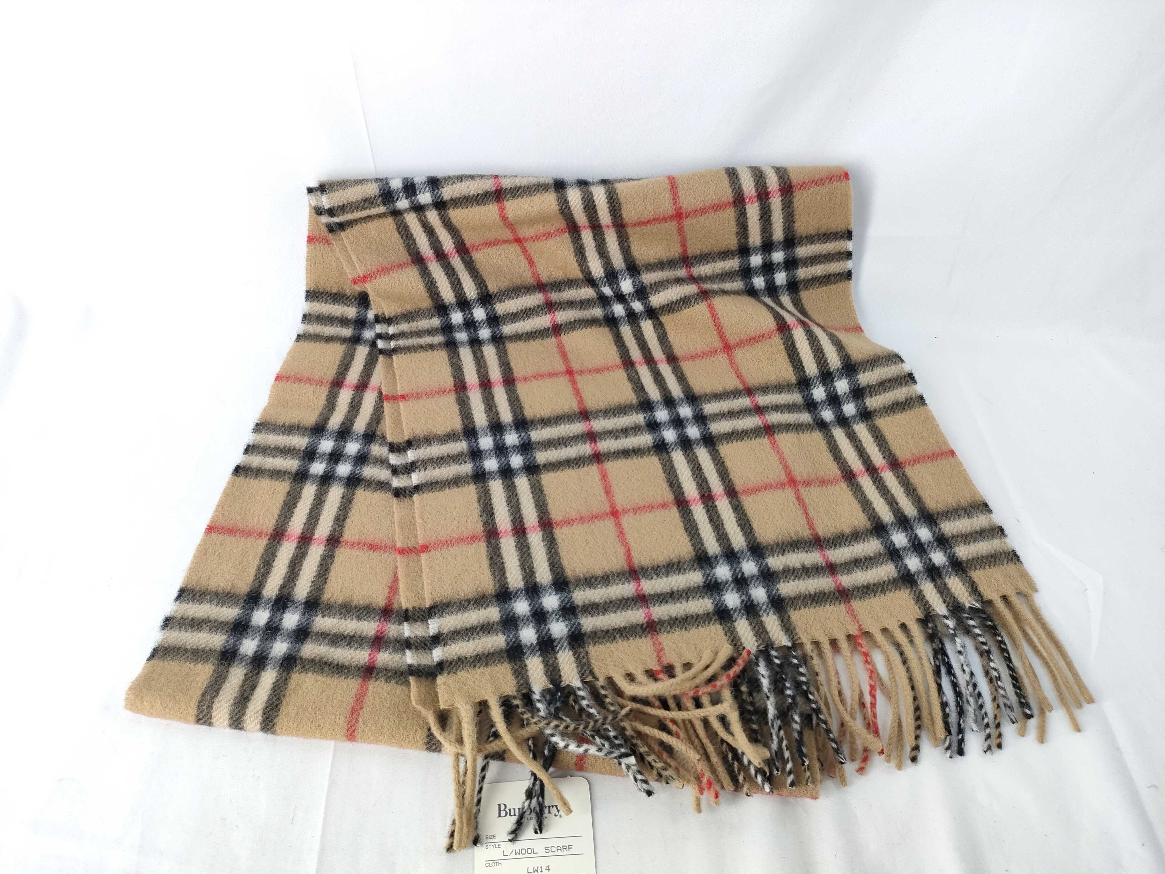 Vintage Burberrys House Check 100% Lambswool Scarf