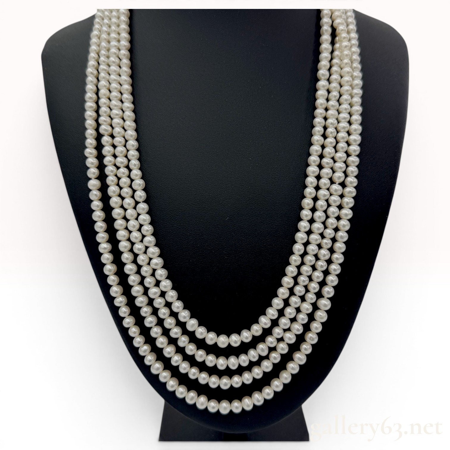 An Important Endless Cultured Freshwater Pearl Rope Necklace