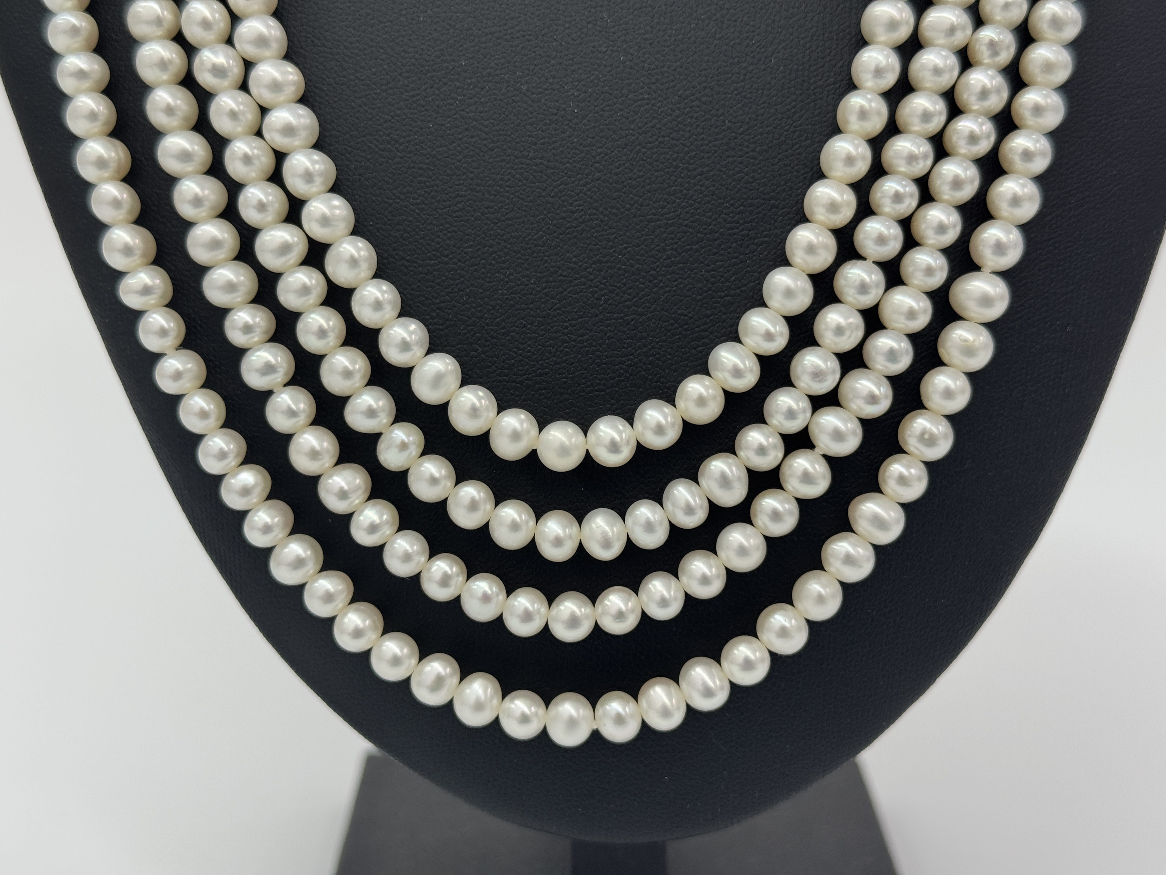 An Important Endless Cultured Freshwater Pearl Rope Necklace