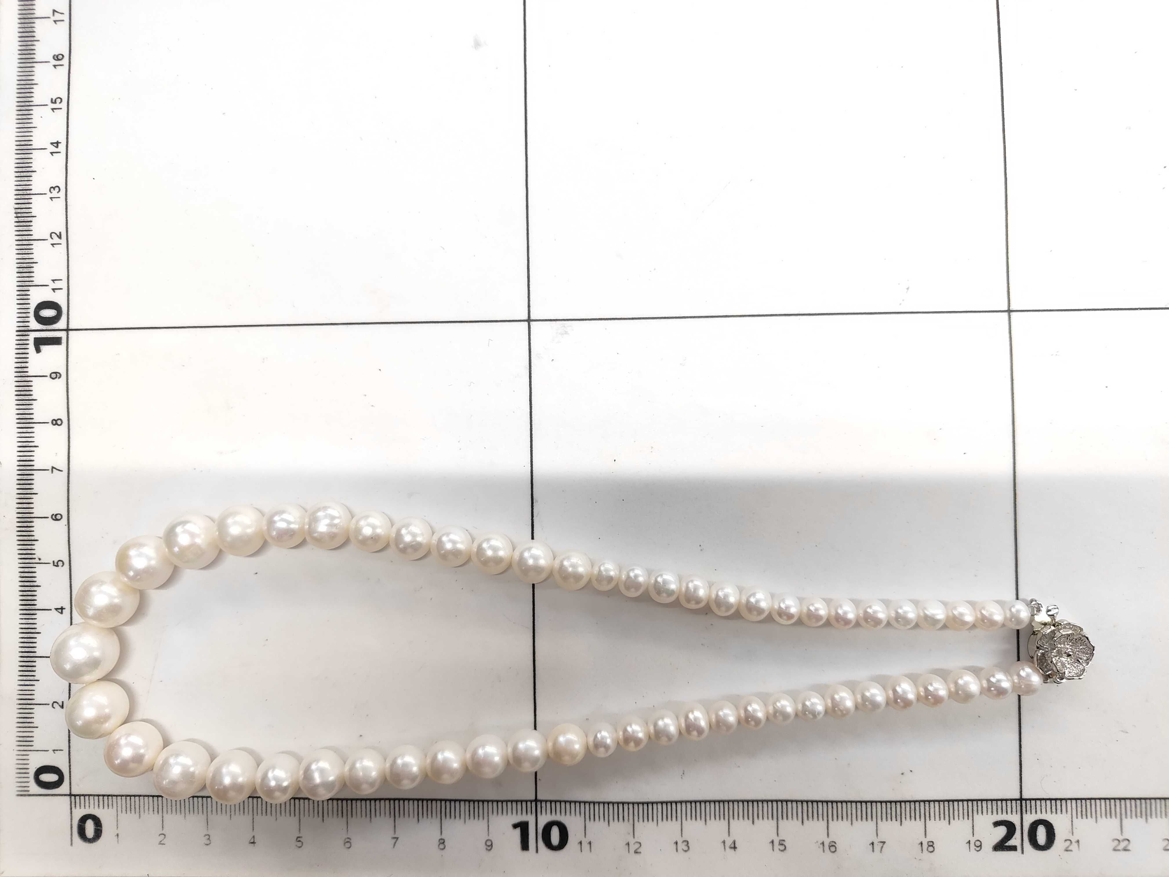 Graduated White Cultured Pearl Strand Necklace with Silver Floral Clasp