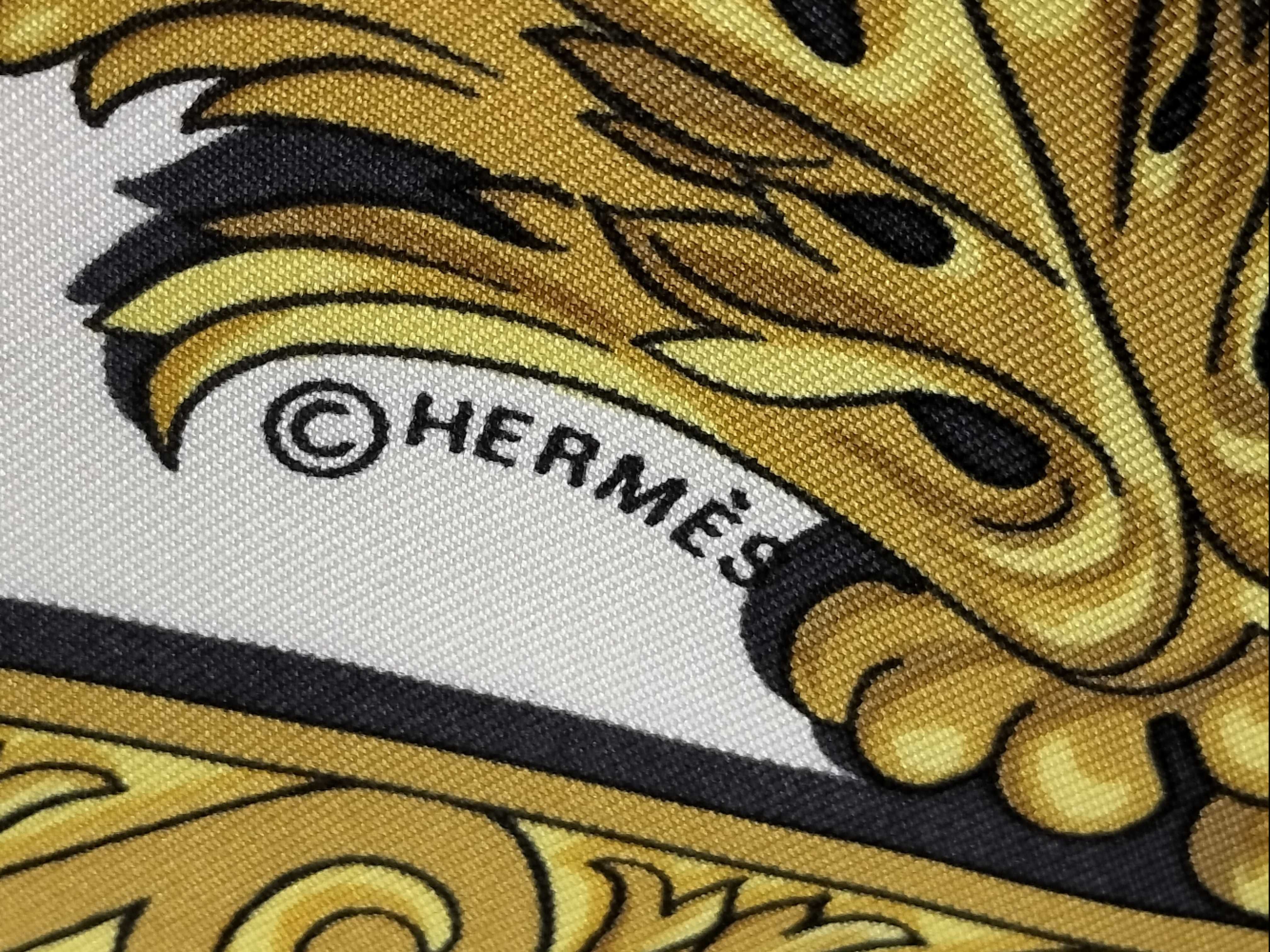 Hermes Silk Carre 90 Scarf, Courbettes et Cabrioles Pattern
