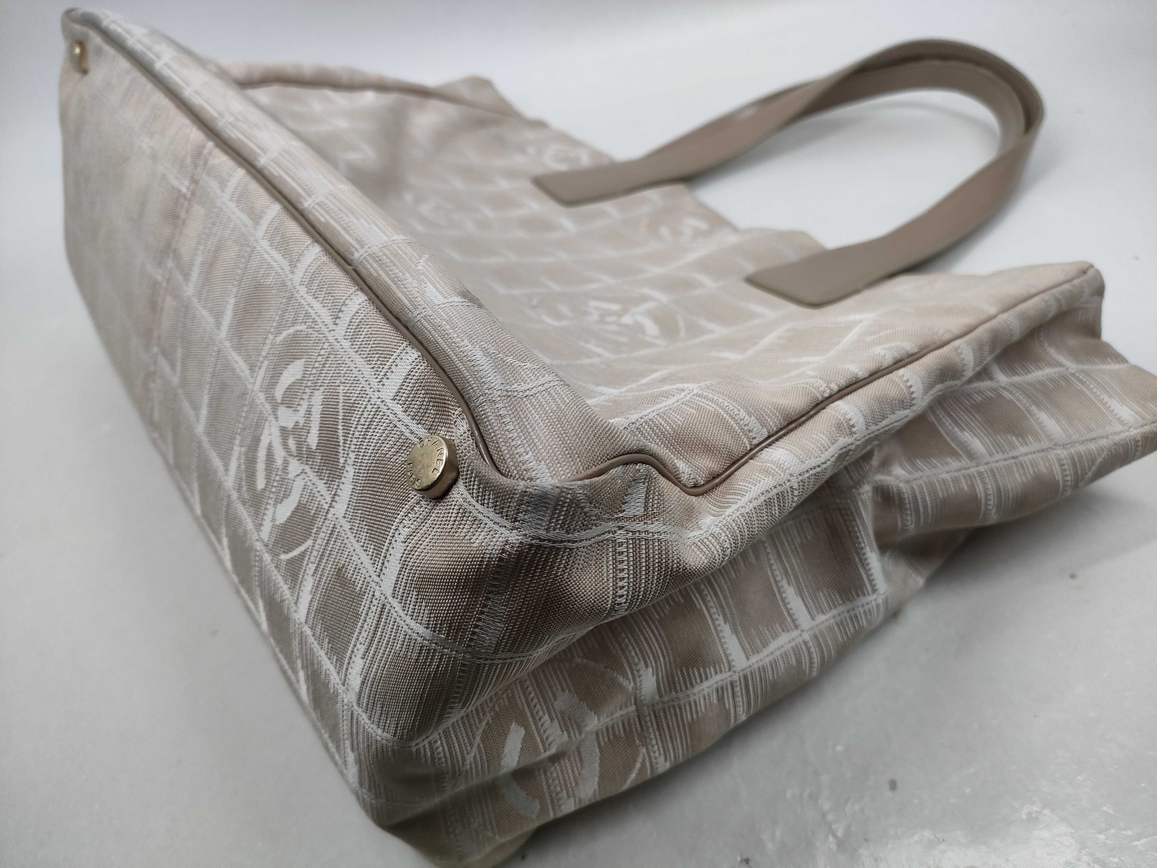 Chanel New Travel Line MM Tote Bag in Beige Jacquard