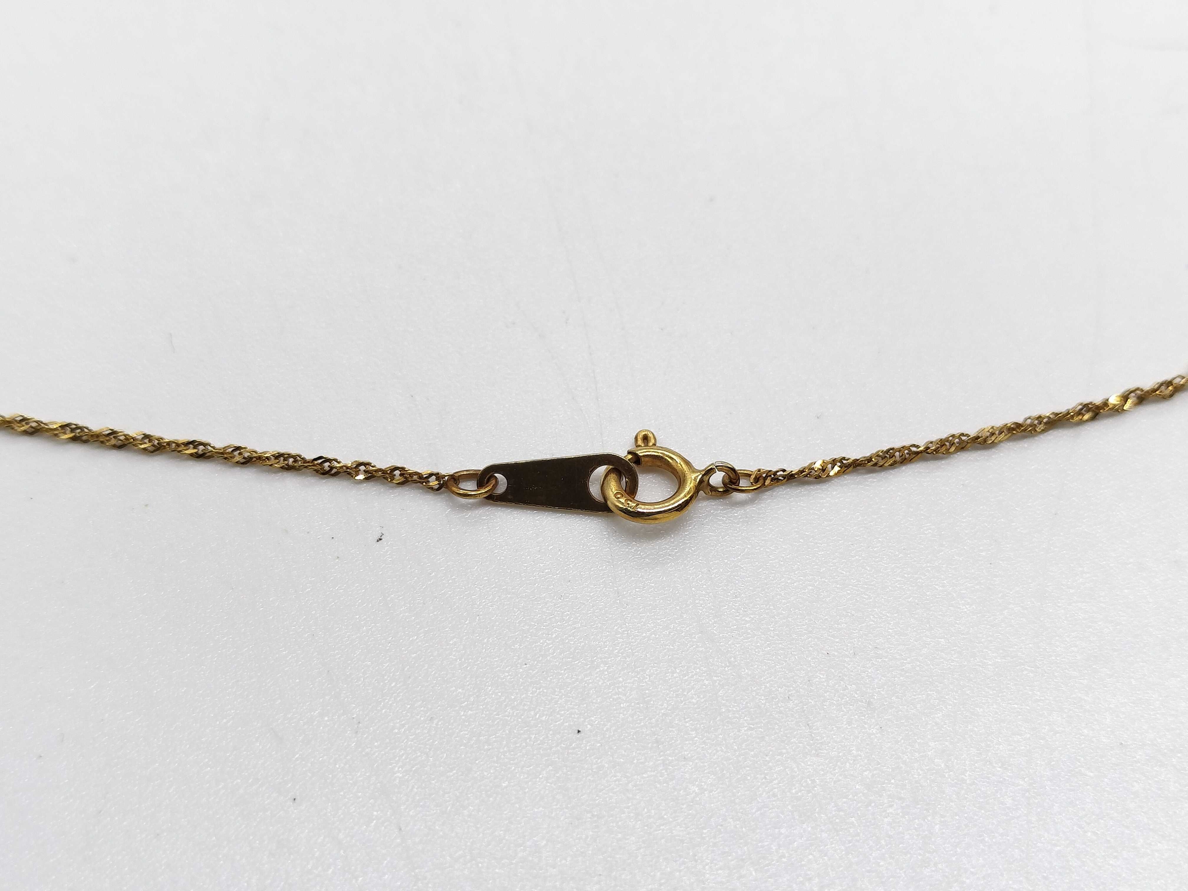 18K Yellow Gold Ruby and Diamond Halo Pendant Necklace