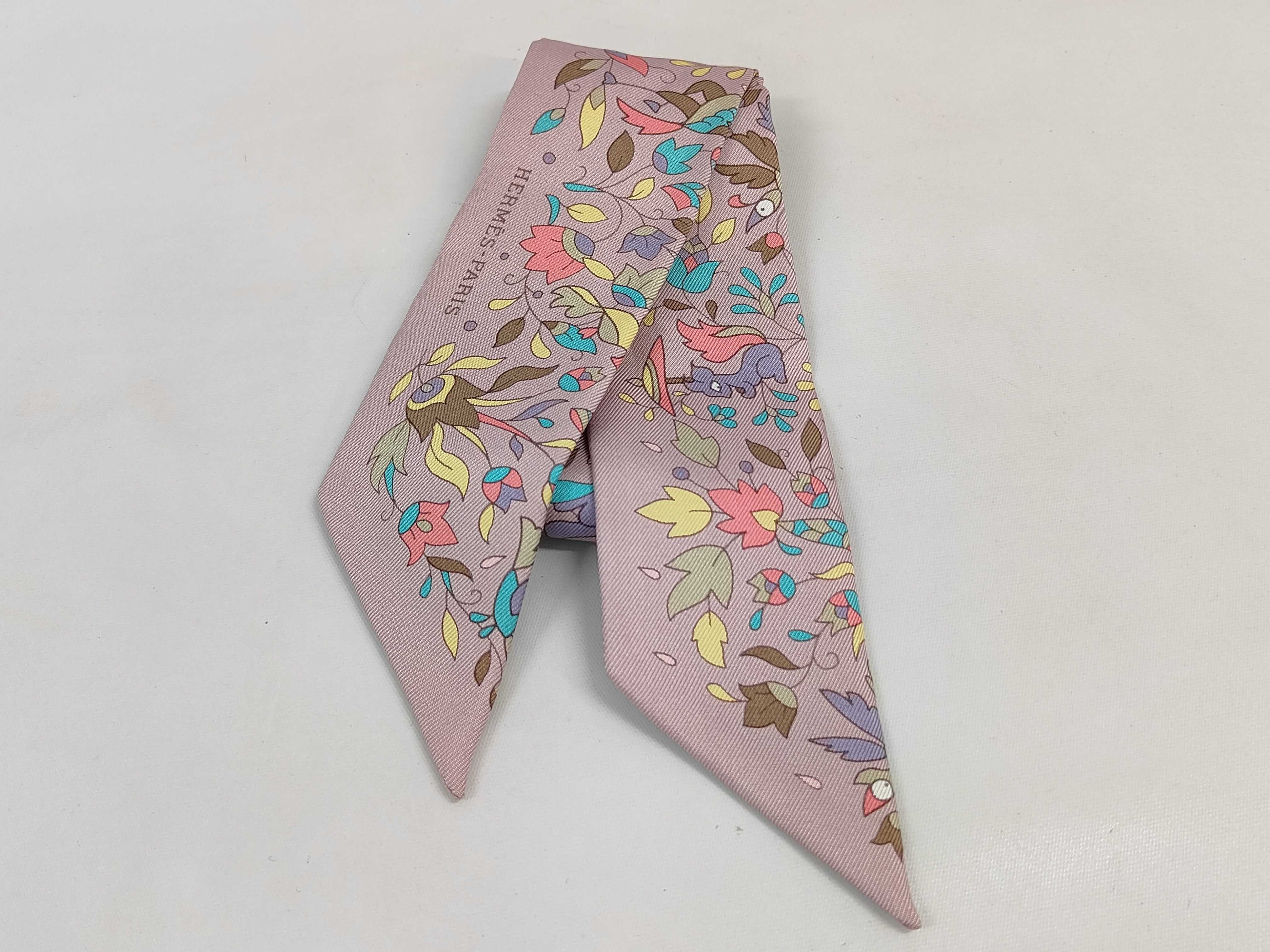 Hermes Isola di Primavera Silk Twilly Scarf in Parme