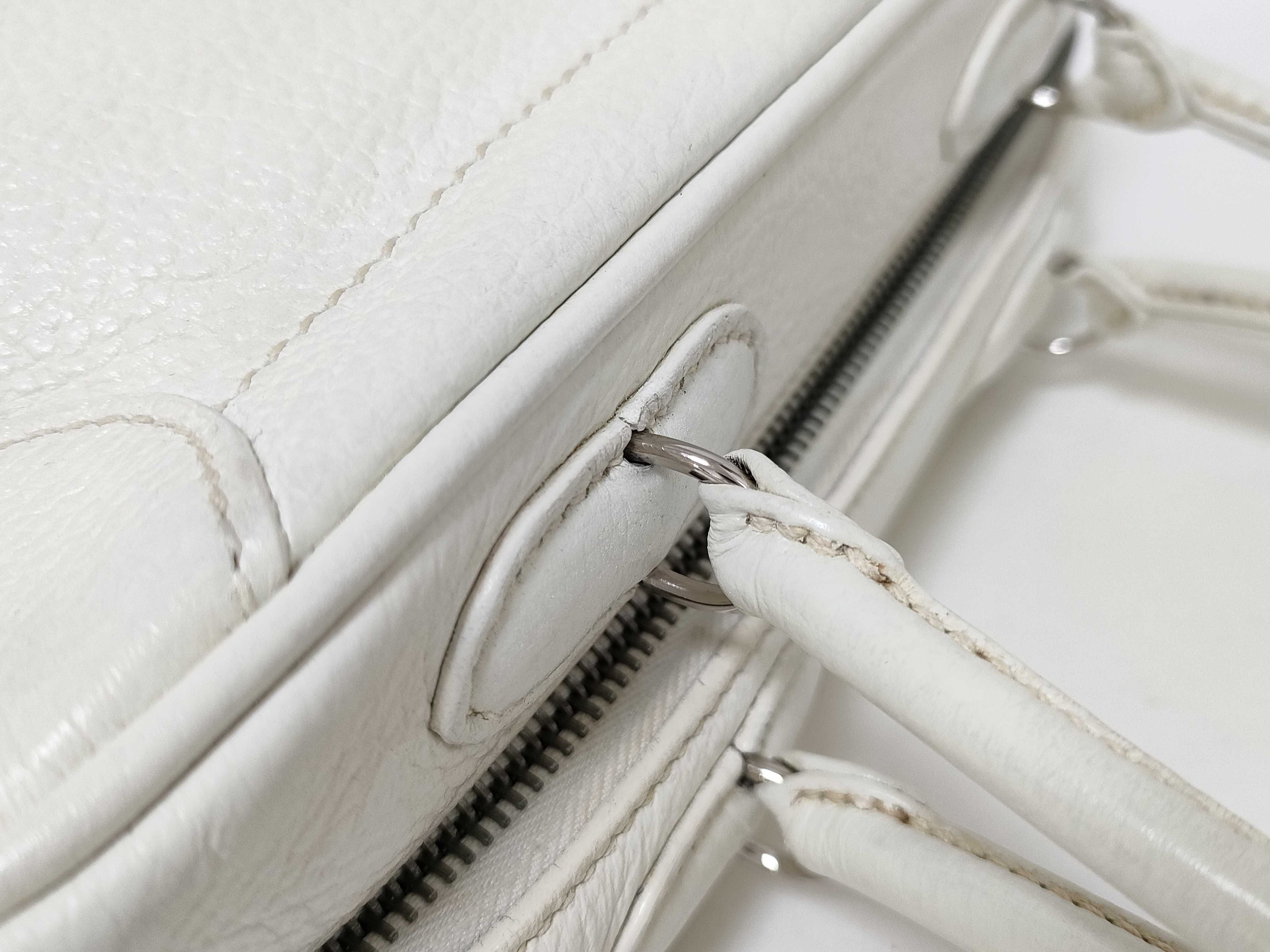 Hermes White Tryon Clemence Leather Omnibus PM Handbag