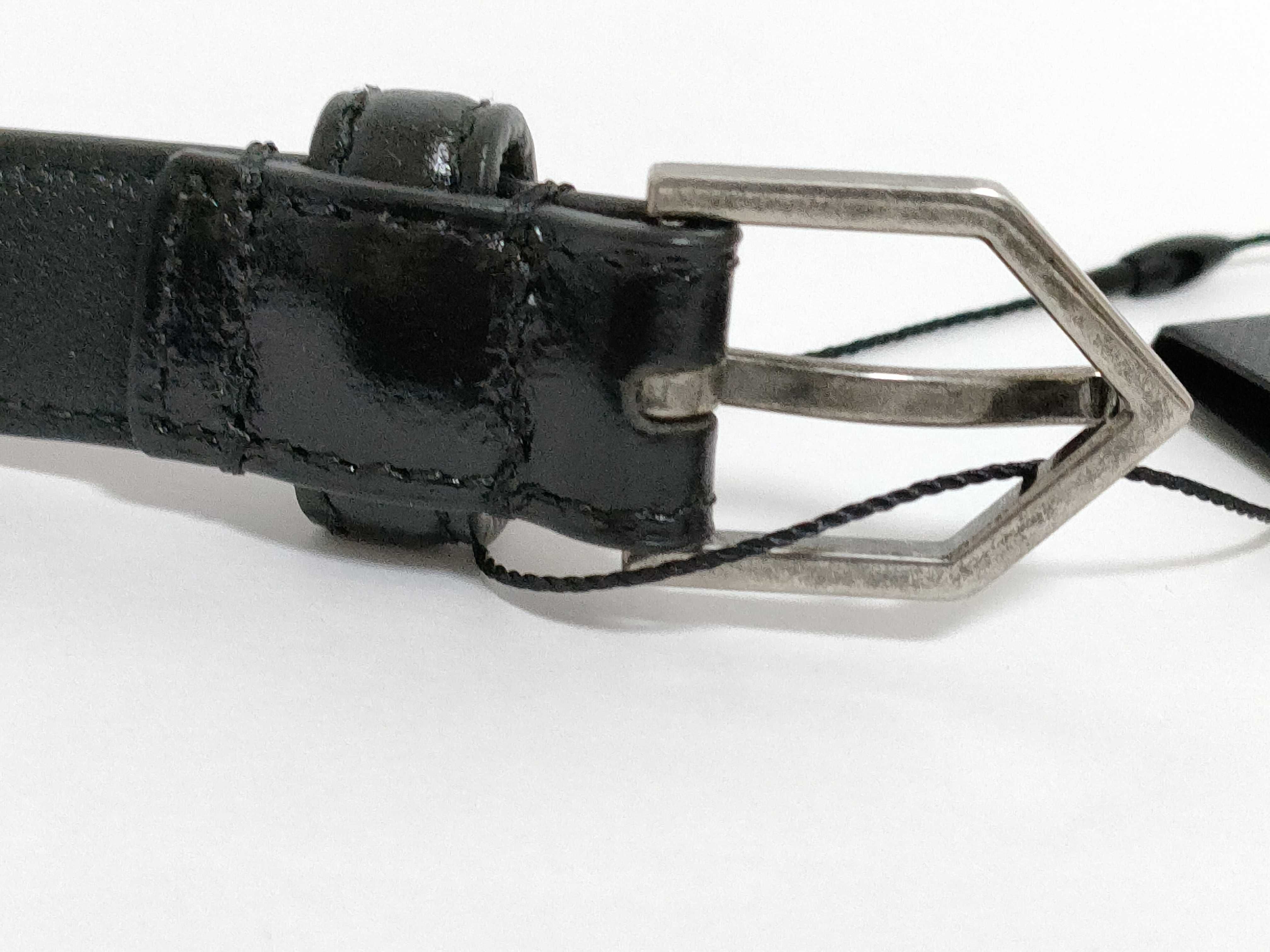 Saint Laurent Paris Narrow Leather Belt with Geometric Buckle