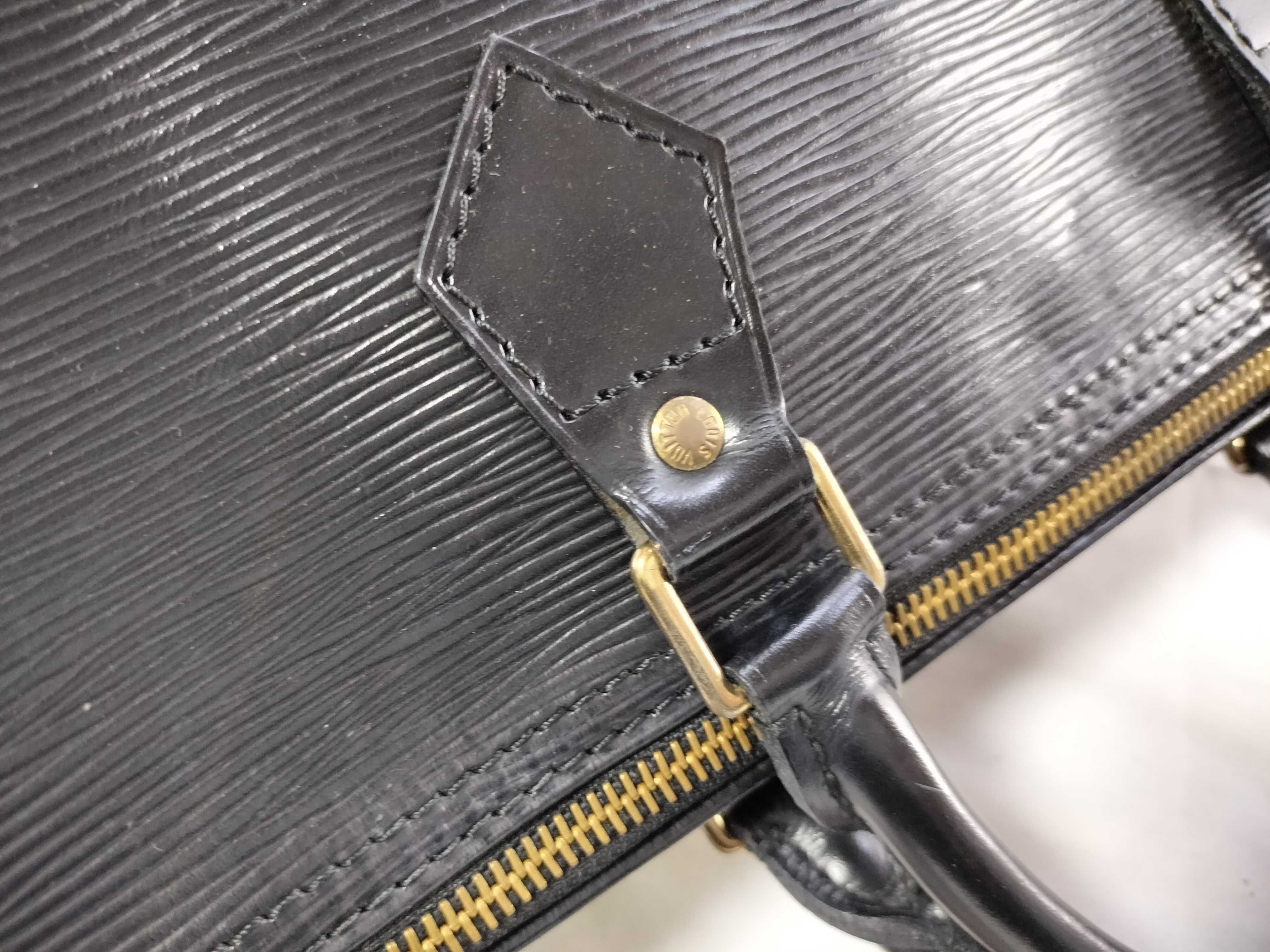 Louis Vuitton Epi Leather Speedy Bag Black
