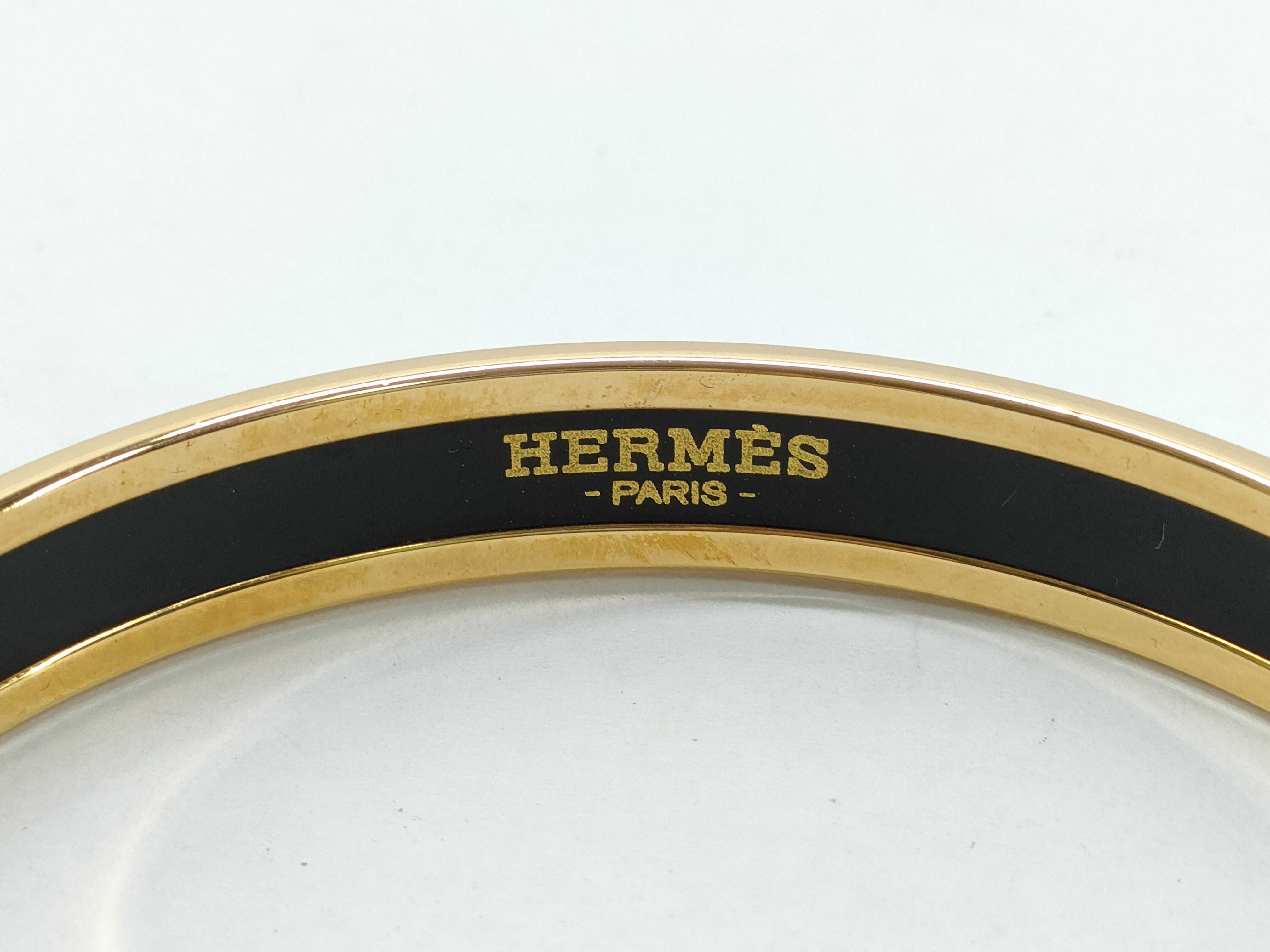Hermes Gold Plated Enamel Bangle Bracelet in Dans Un Jardin Anglais Pattern
