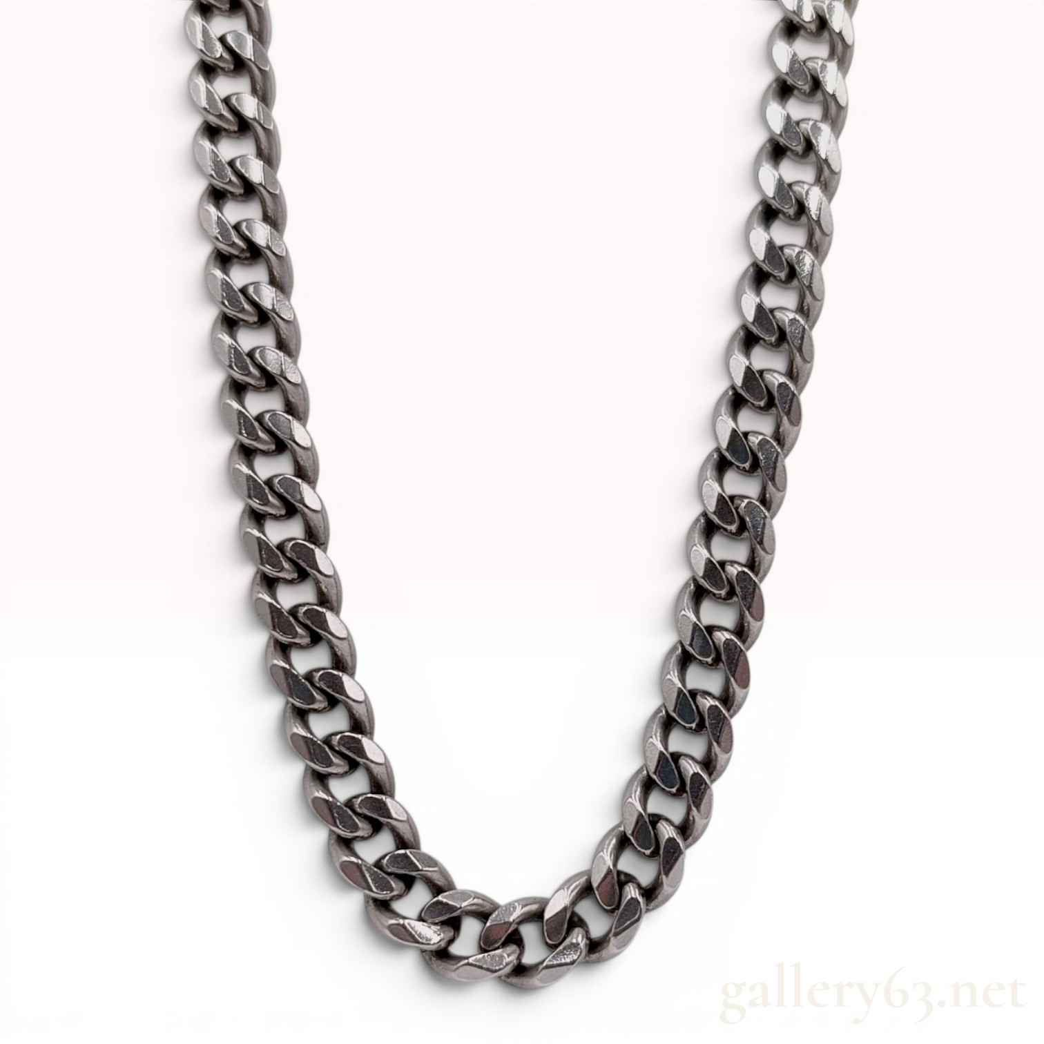 Pt850 Platinum Two-Side Cut Curb Link Kihei Chain Necklace 97.4 Grams