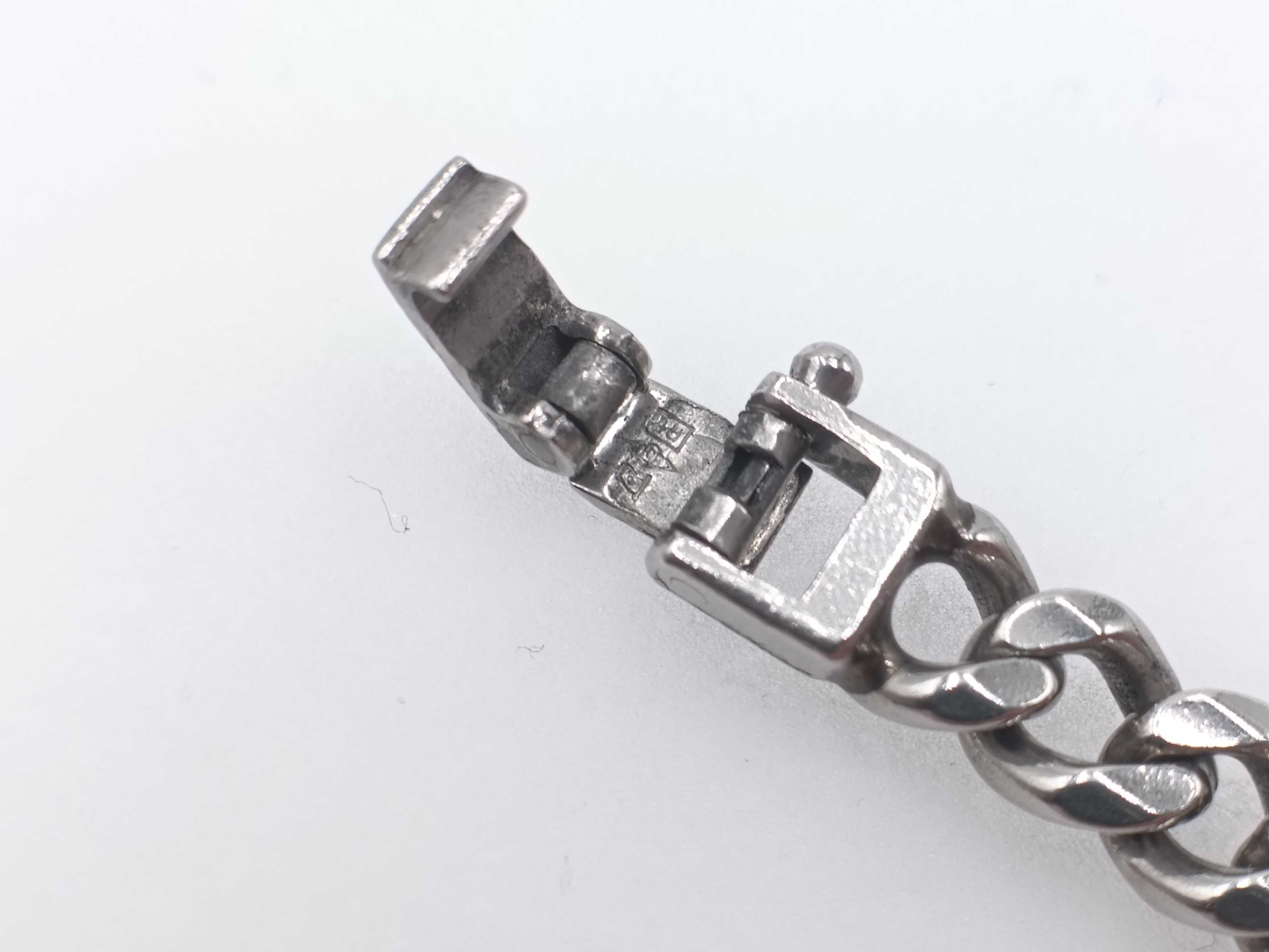 Pt850 Platinum Two-Side Cut Curb Link Kihei Chain Necklace 97.4 Grams
