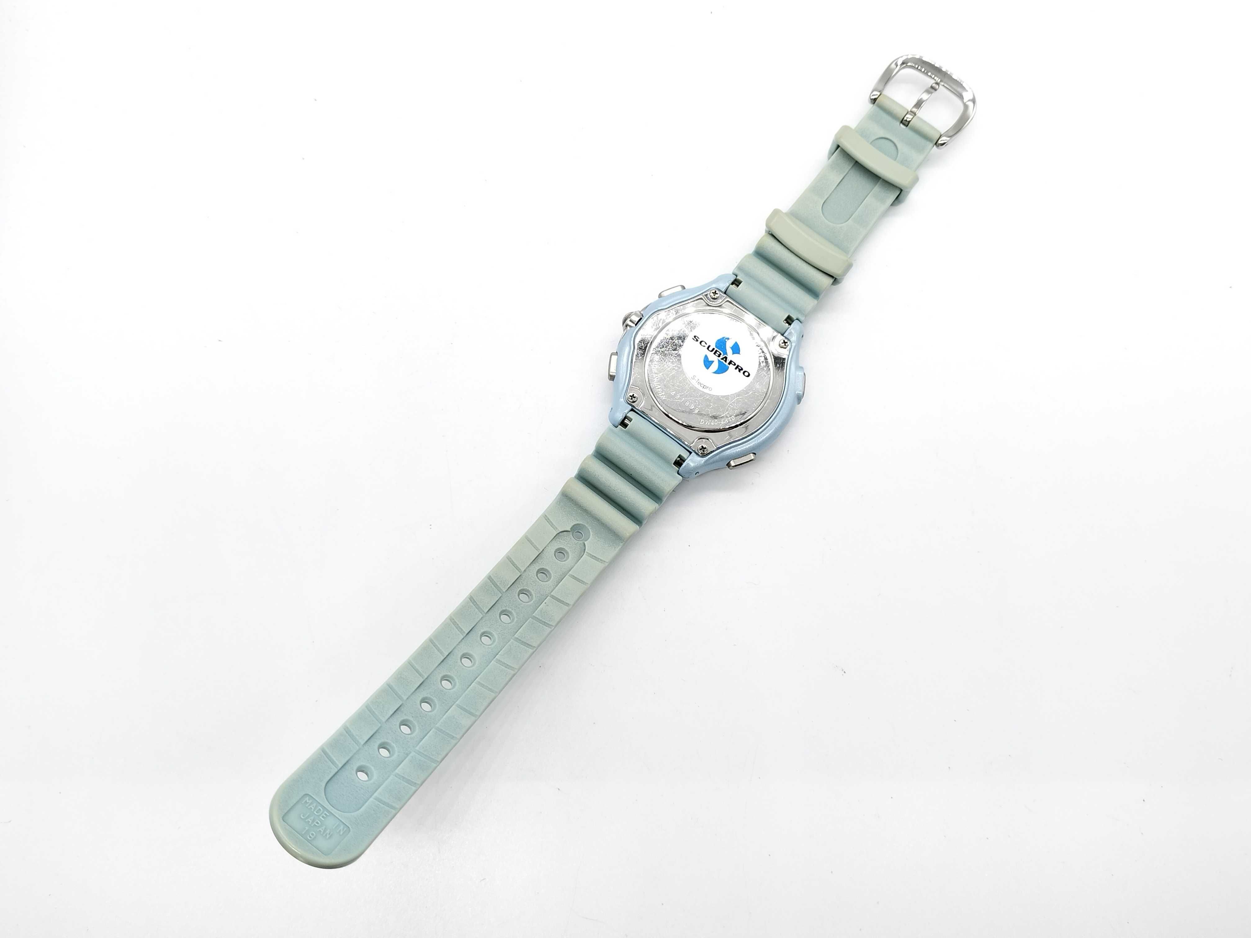 Scubapro Xtender Quattro Dive Computer and Digital Watch Model DW40-4A10