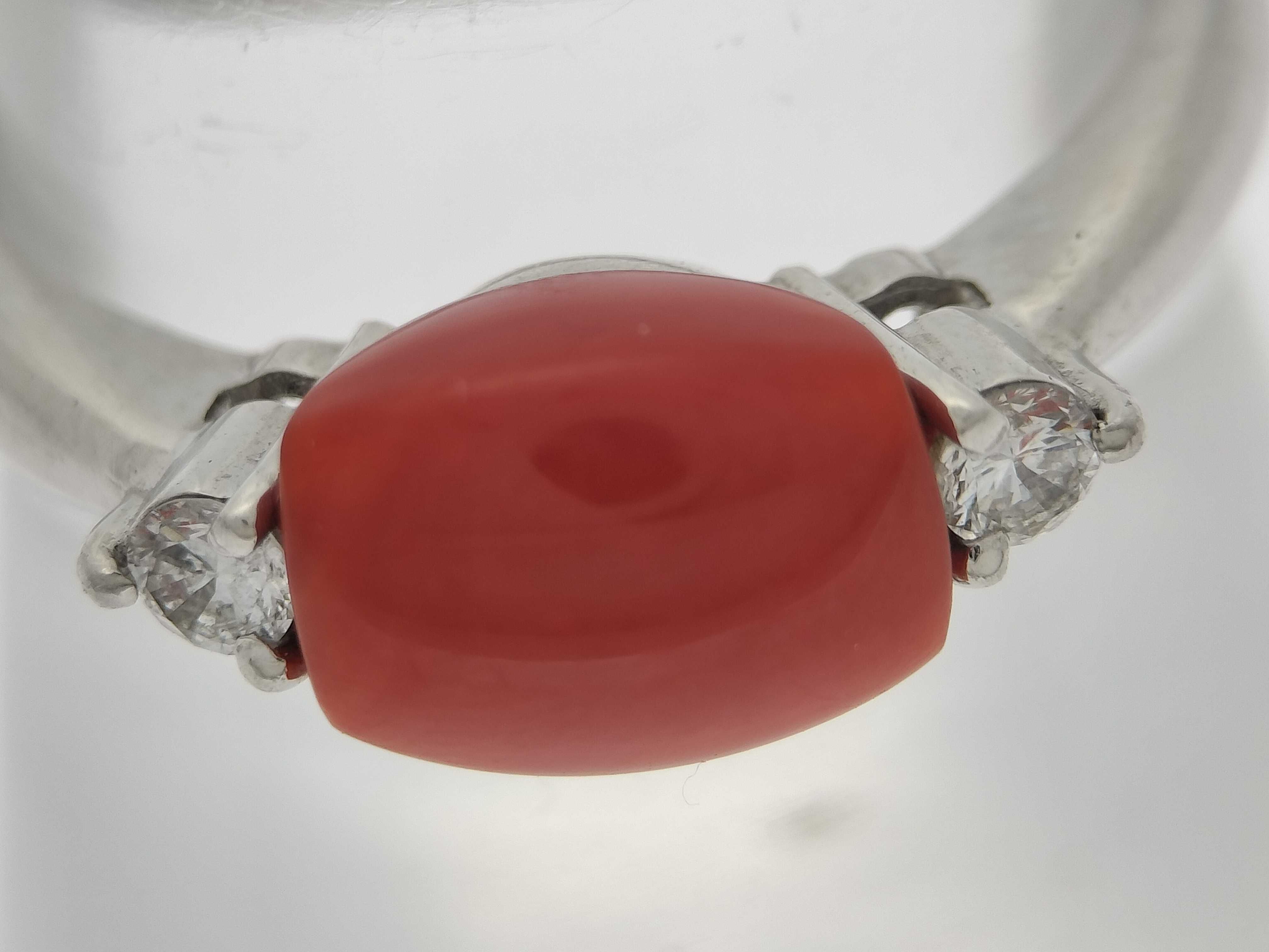 Antique Red Coral Cabochon and Diamond Platinum Ring