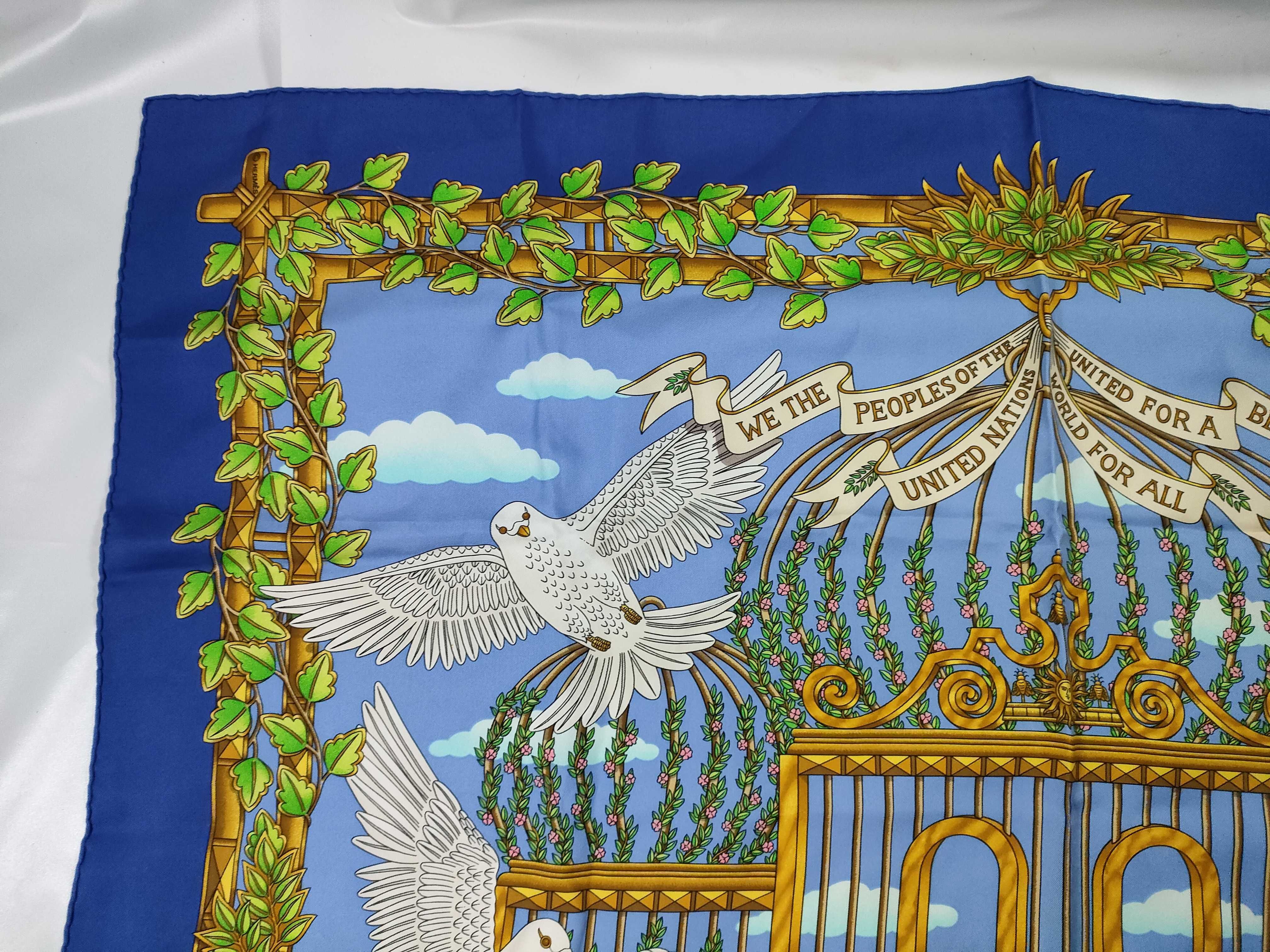 Hermes Commemorative 50th Anniversary of the United Nations Silk Carre 90 (rare)