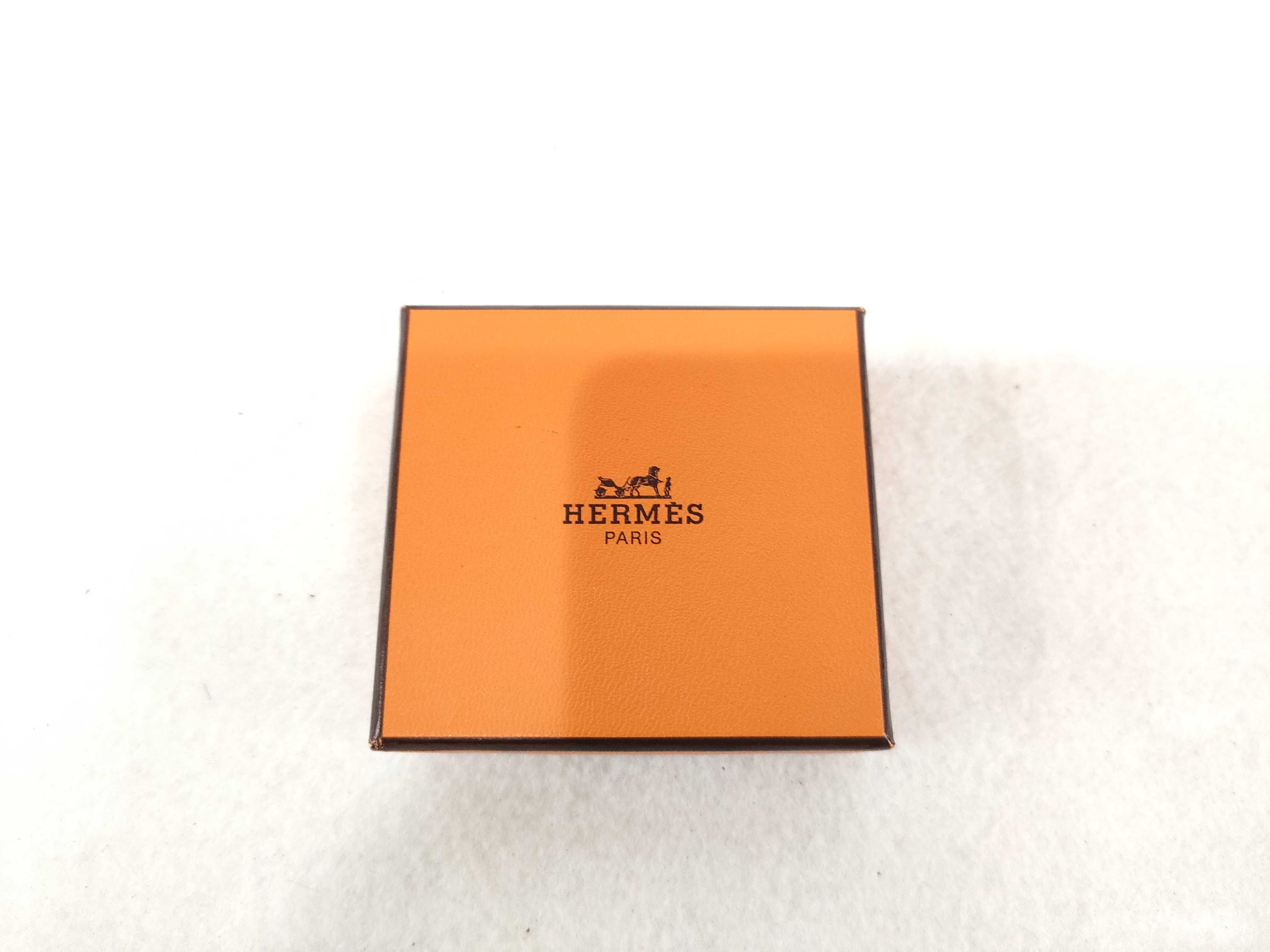 Hermes Jumbo Hook double tour bracelet in brown leather with palladium-plated hardware