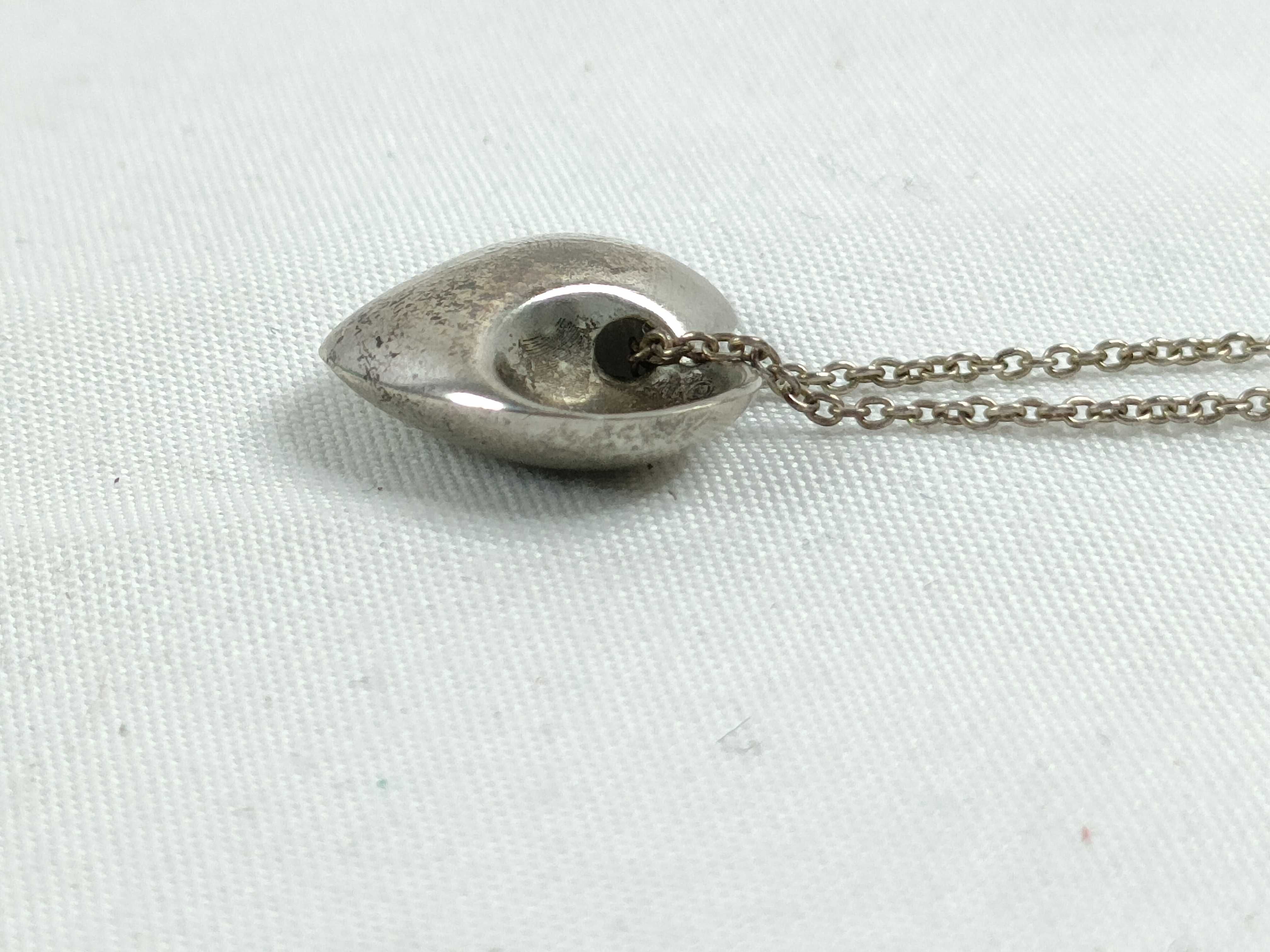 925 Sterling Silver Tiffany Elsa Peretti Folded Heart Pendant 15 inch.