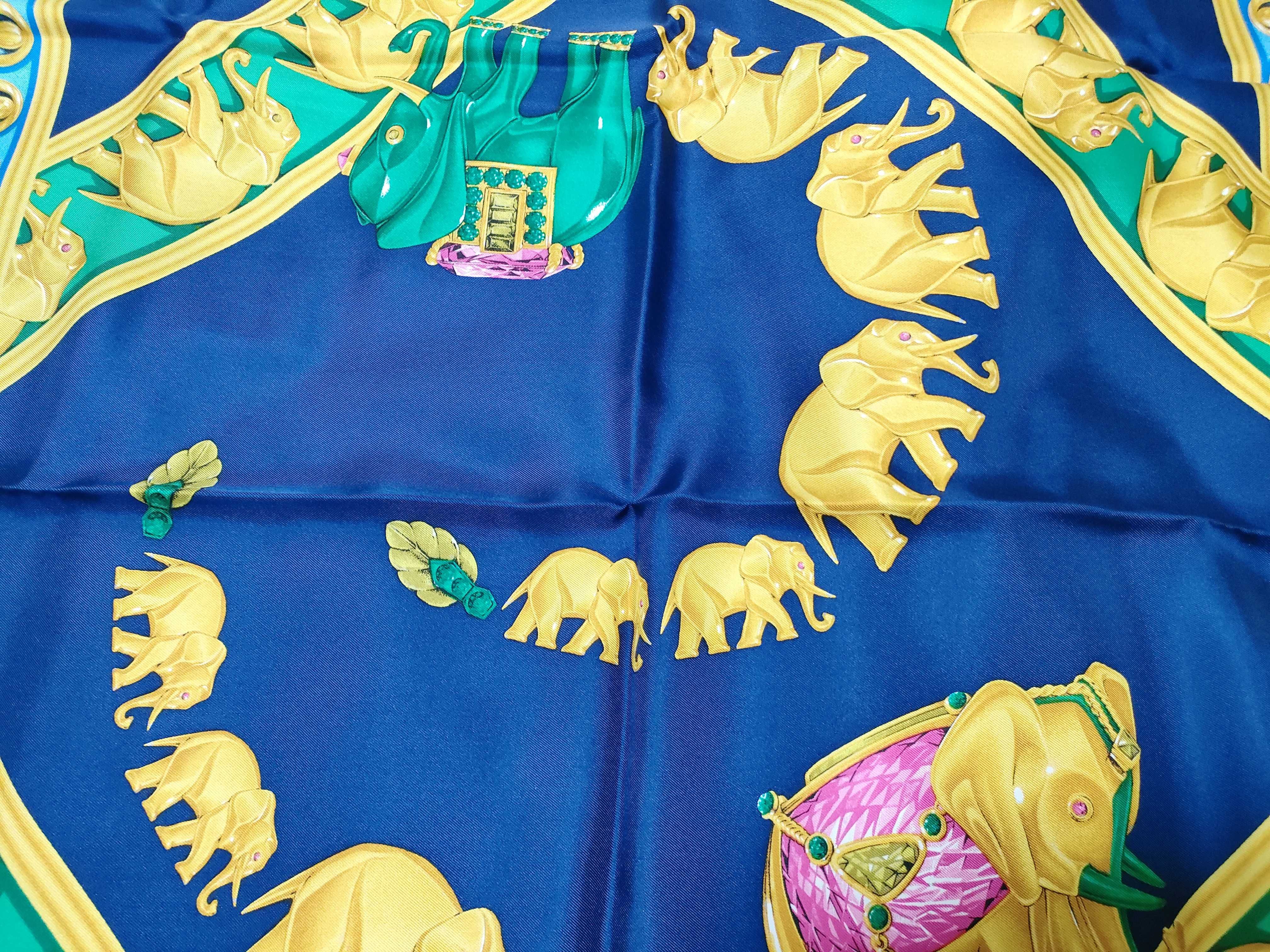 Must de Cartier La Route des Indes Silk Scarf