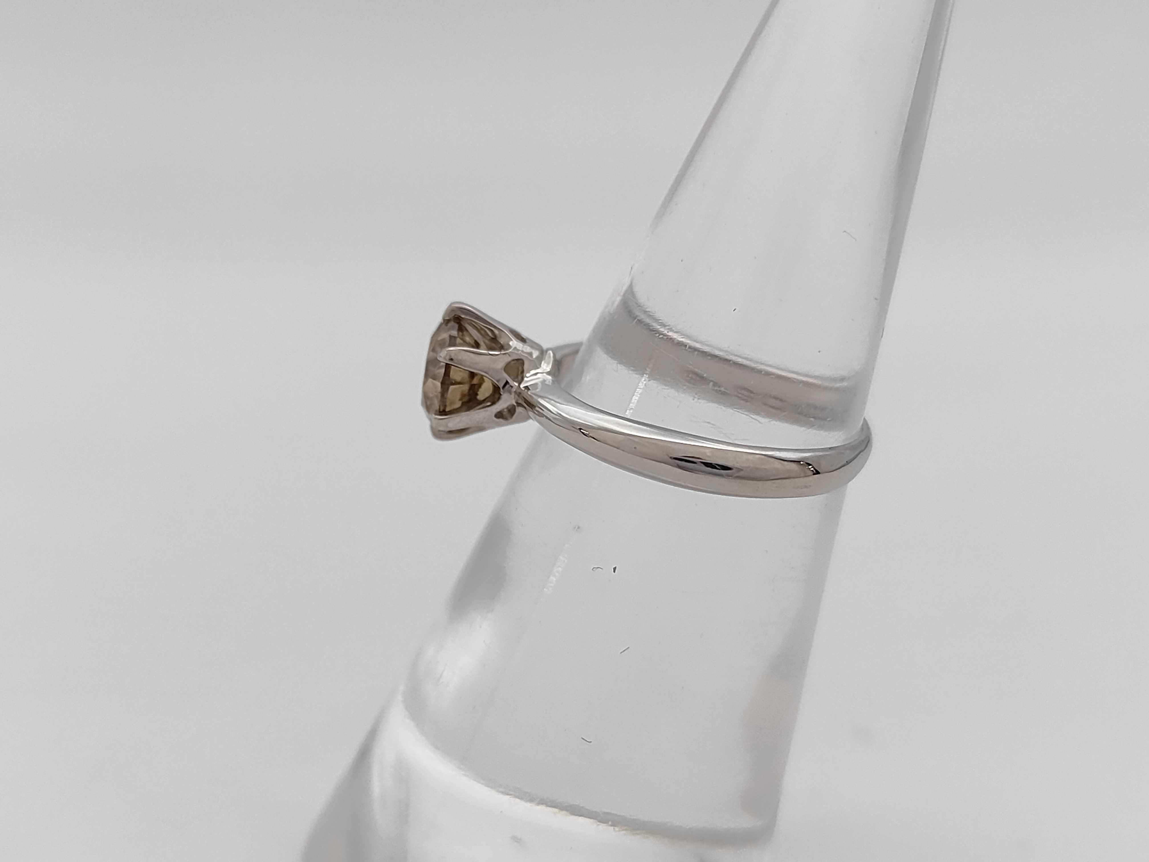 Platinum Solitaire Ring with 1.009 Carat Round Brilliant Cut Fancy Brown Diamond