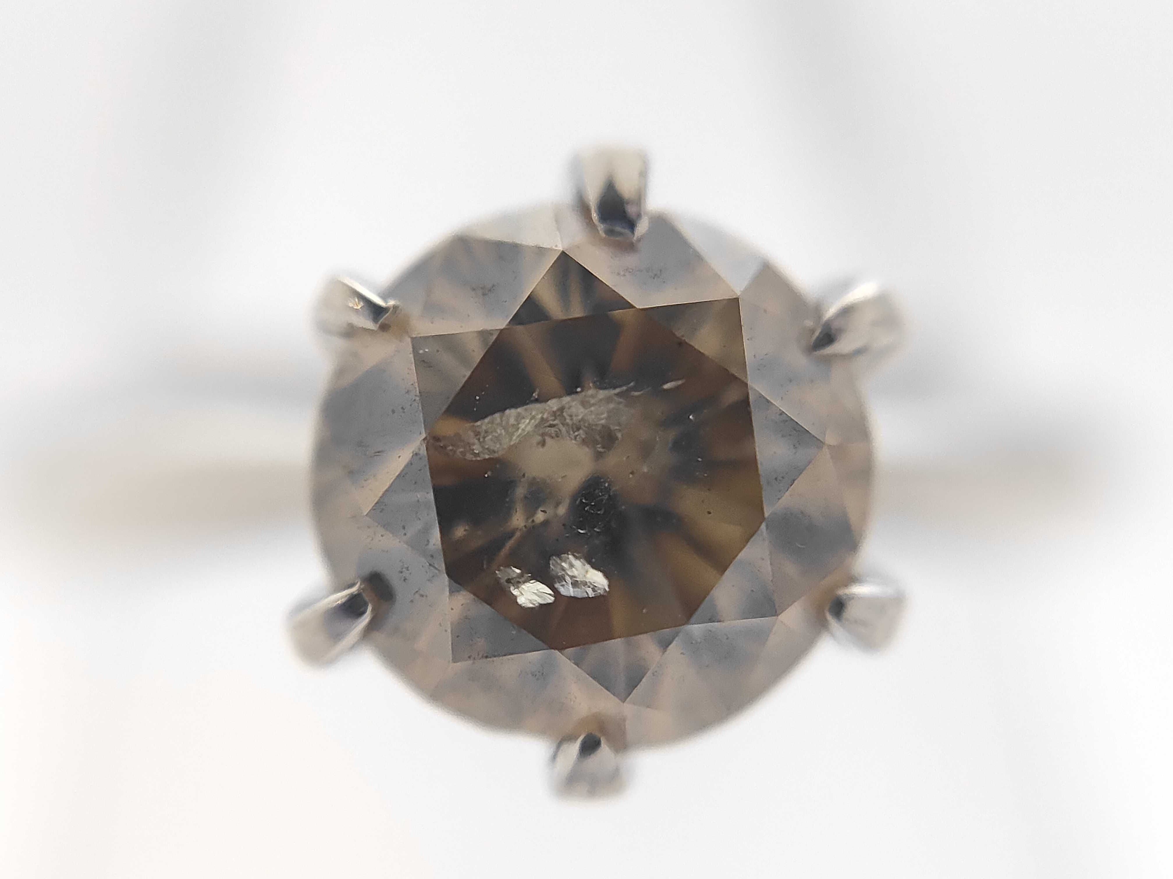 Platinum Solitaire Ring with 1.009 Carat Round Brilliant Cut Fancy Brown Diamond