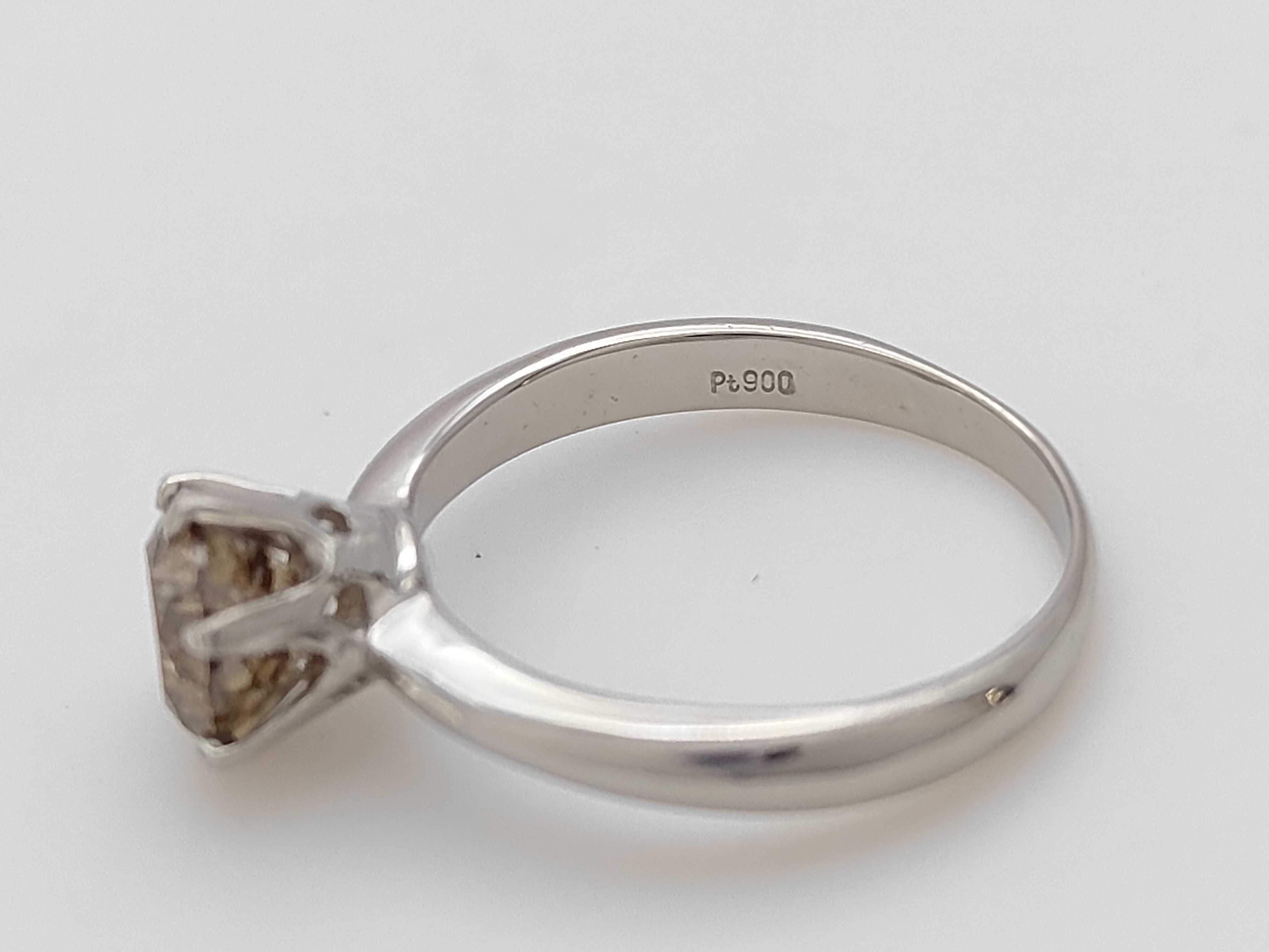Platinum Solitaire Ring with 1.009 Carat Round Brilliant Cut Fancy Brown Diamond