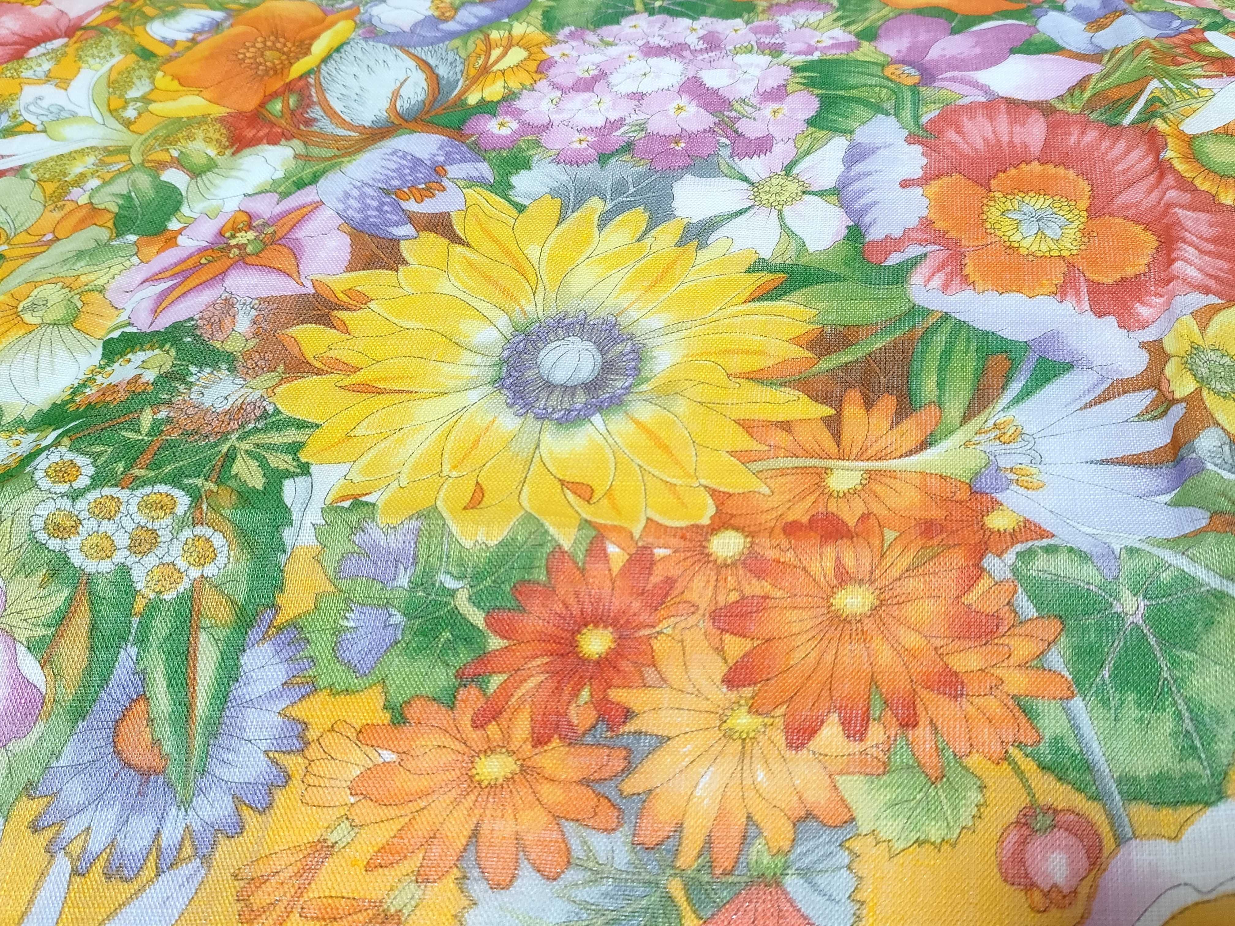Vintage Gucci Flora Pattern Orange Linen Blend Scarf