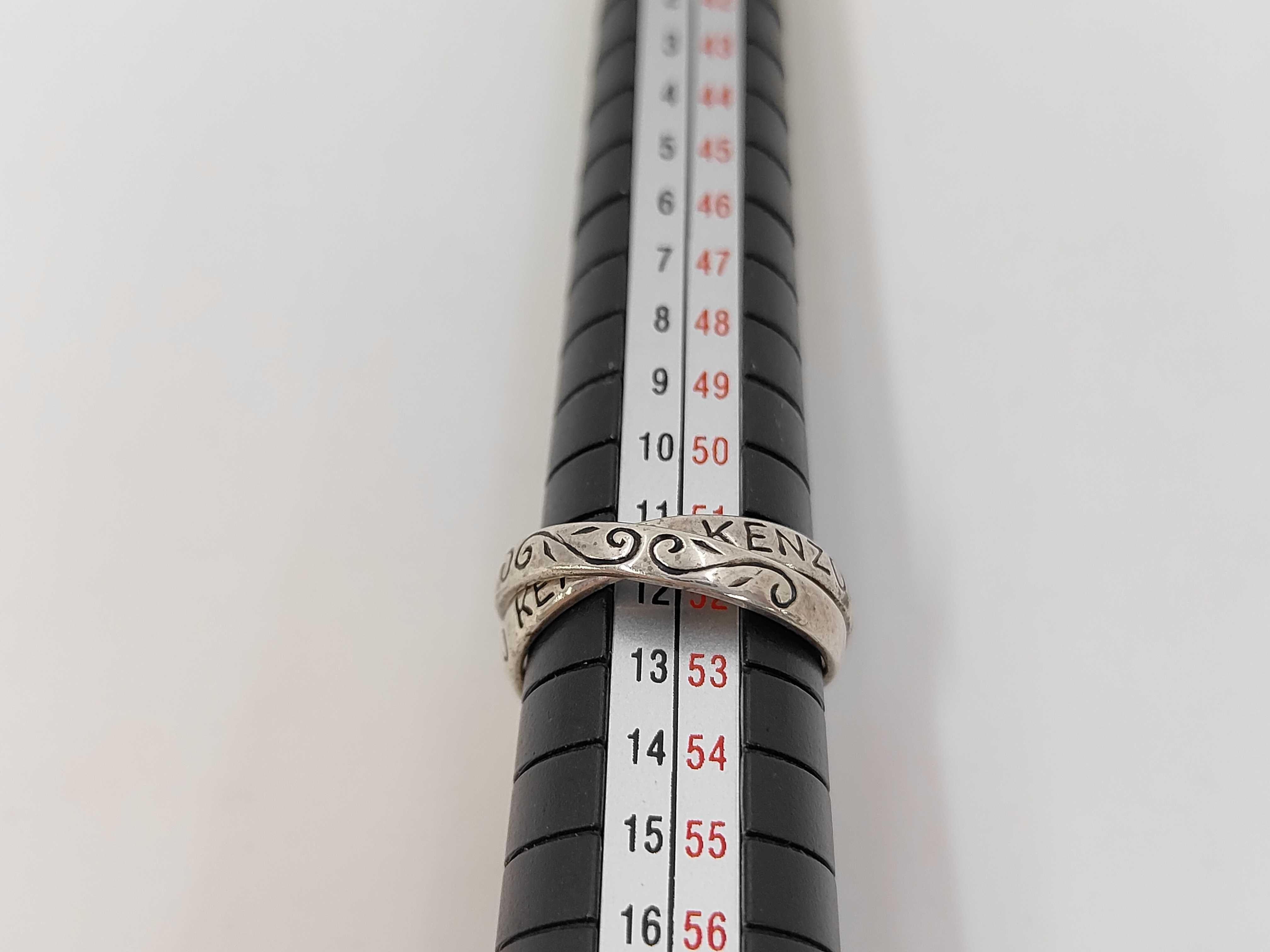 Kenzo Sterling Silver Interlocking Double Band Ring