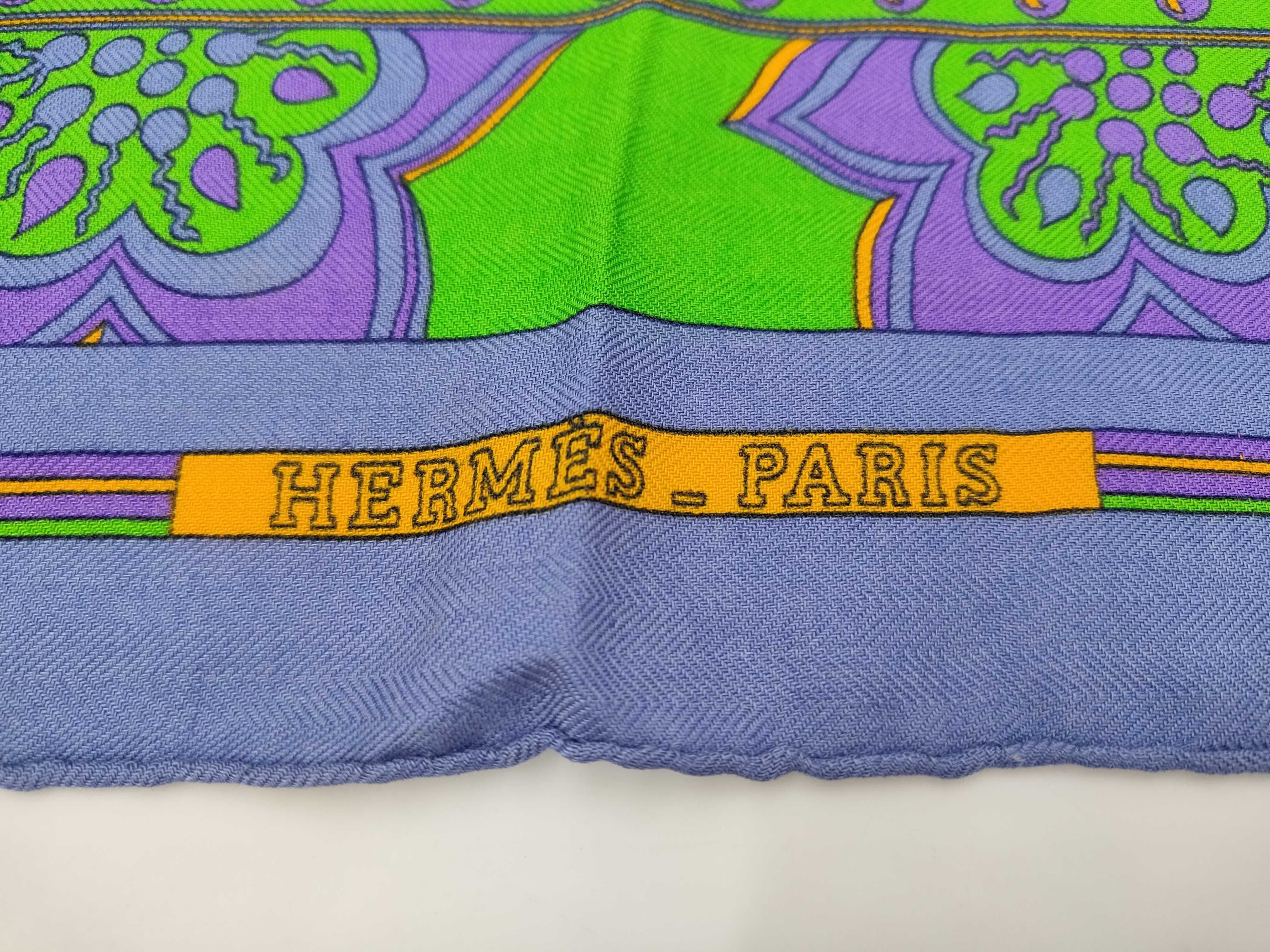 Hermes "Fleurs & Feuilles" Cashmere & Silk Shawl Scarf - Purple