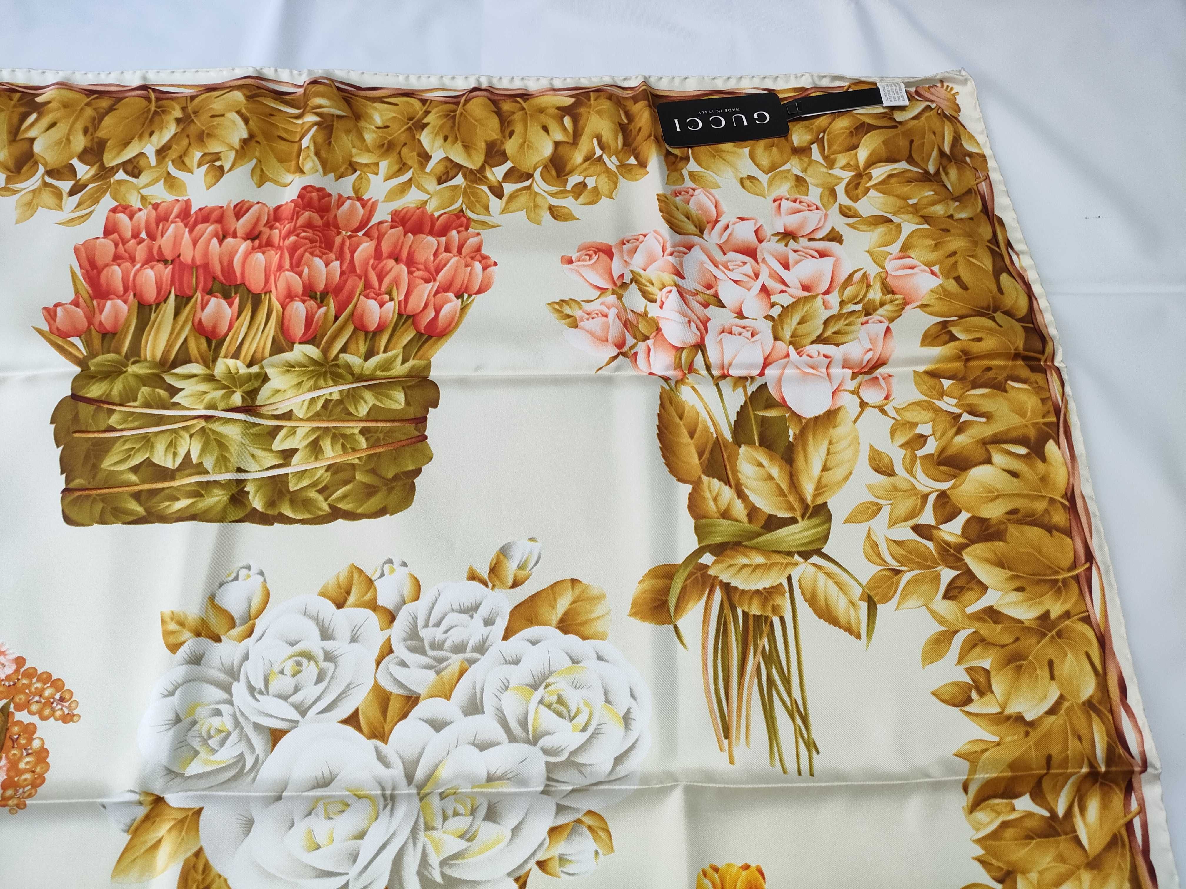 Gucci Floral Bouquet Silk Scarf with Original Box