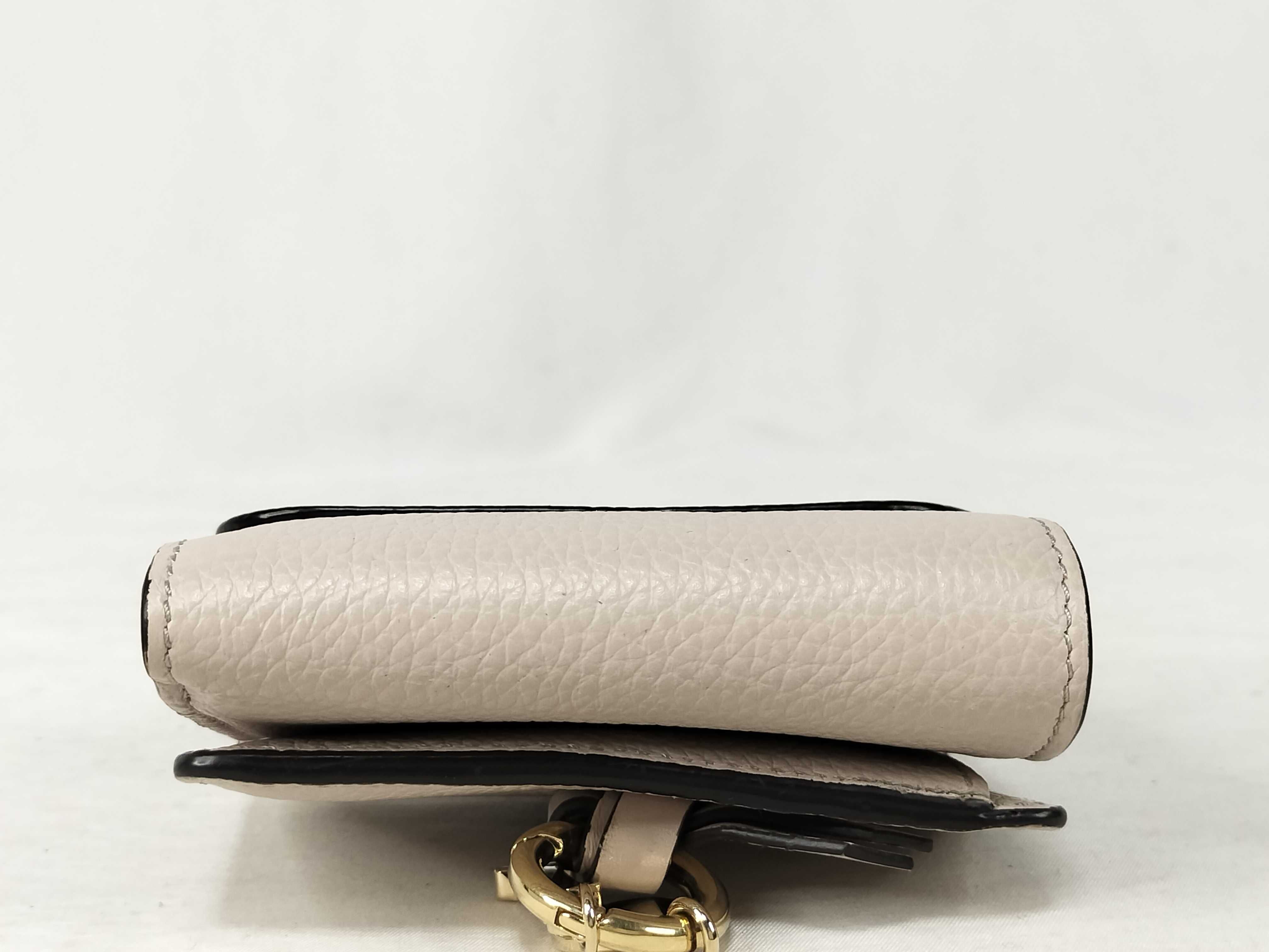 Chloe Alphabet Small Tri-fold Wallet in Pale Pink Grained Calfskin