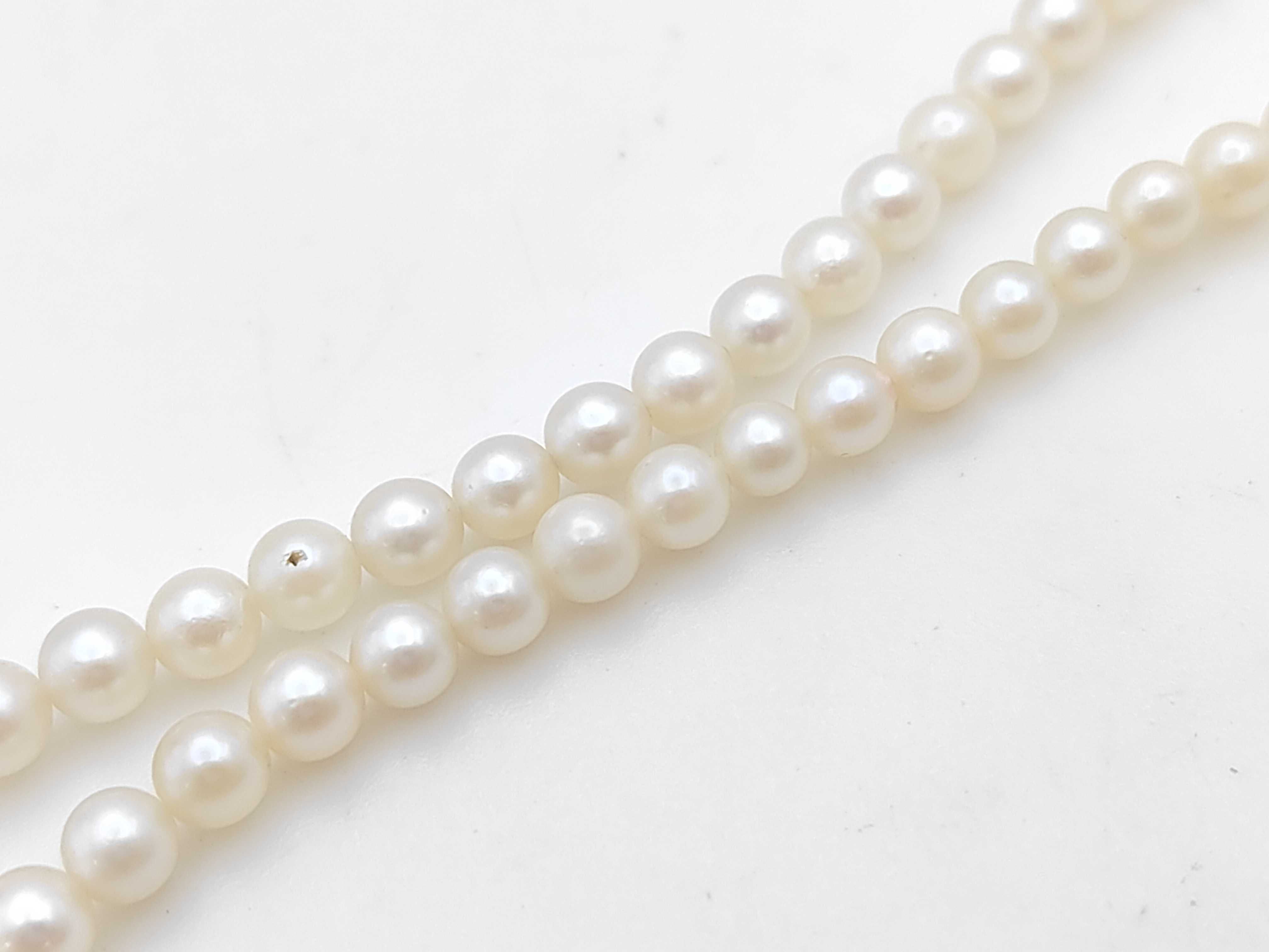Vintage Graduated Semi-Round Pearl Necklace with Silver Clasp