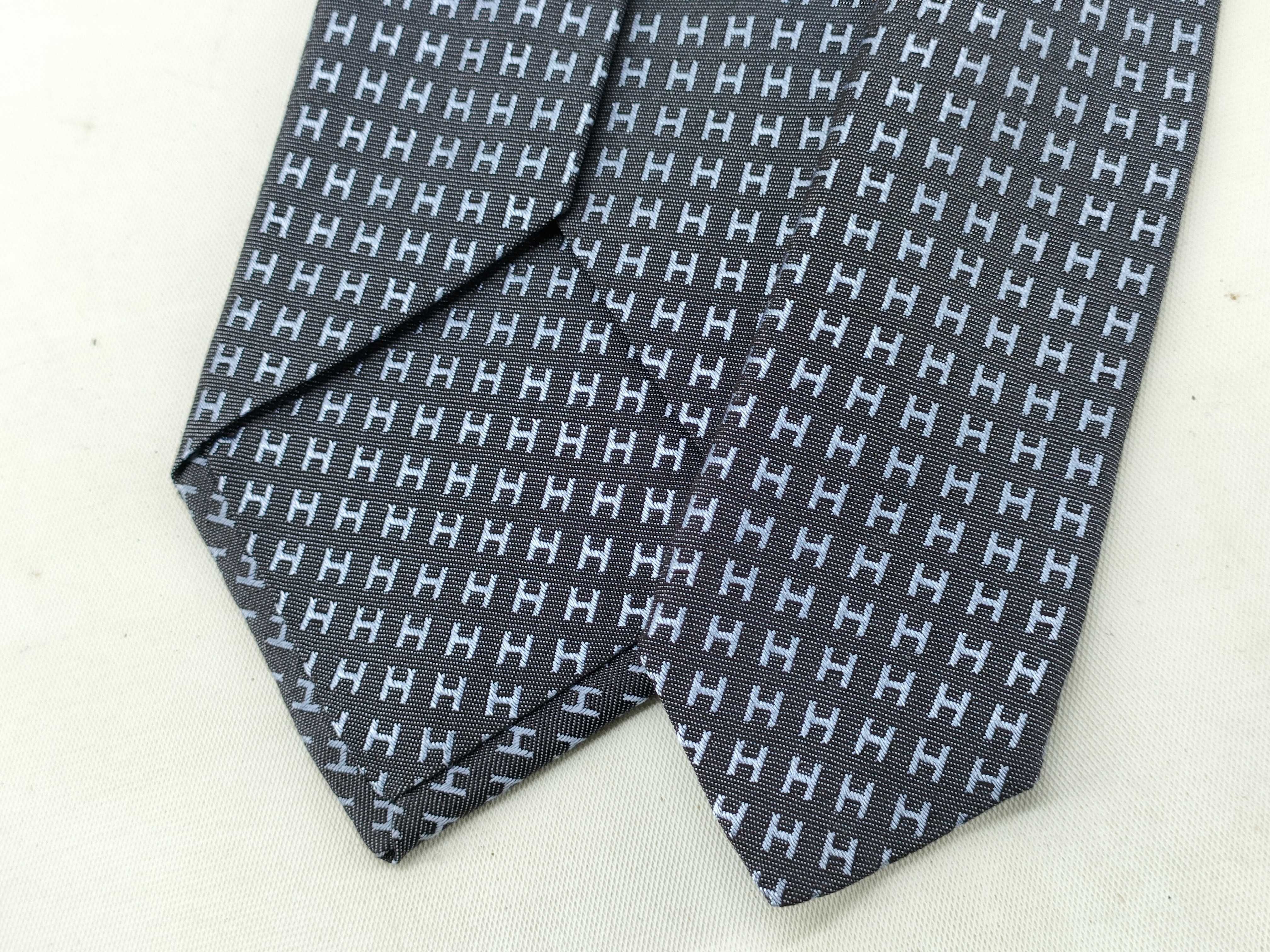 Hermes Faconnee H Pattern Silk Necktie in Gray and Light Blue