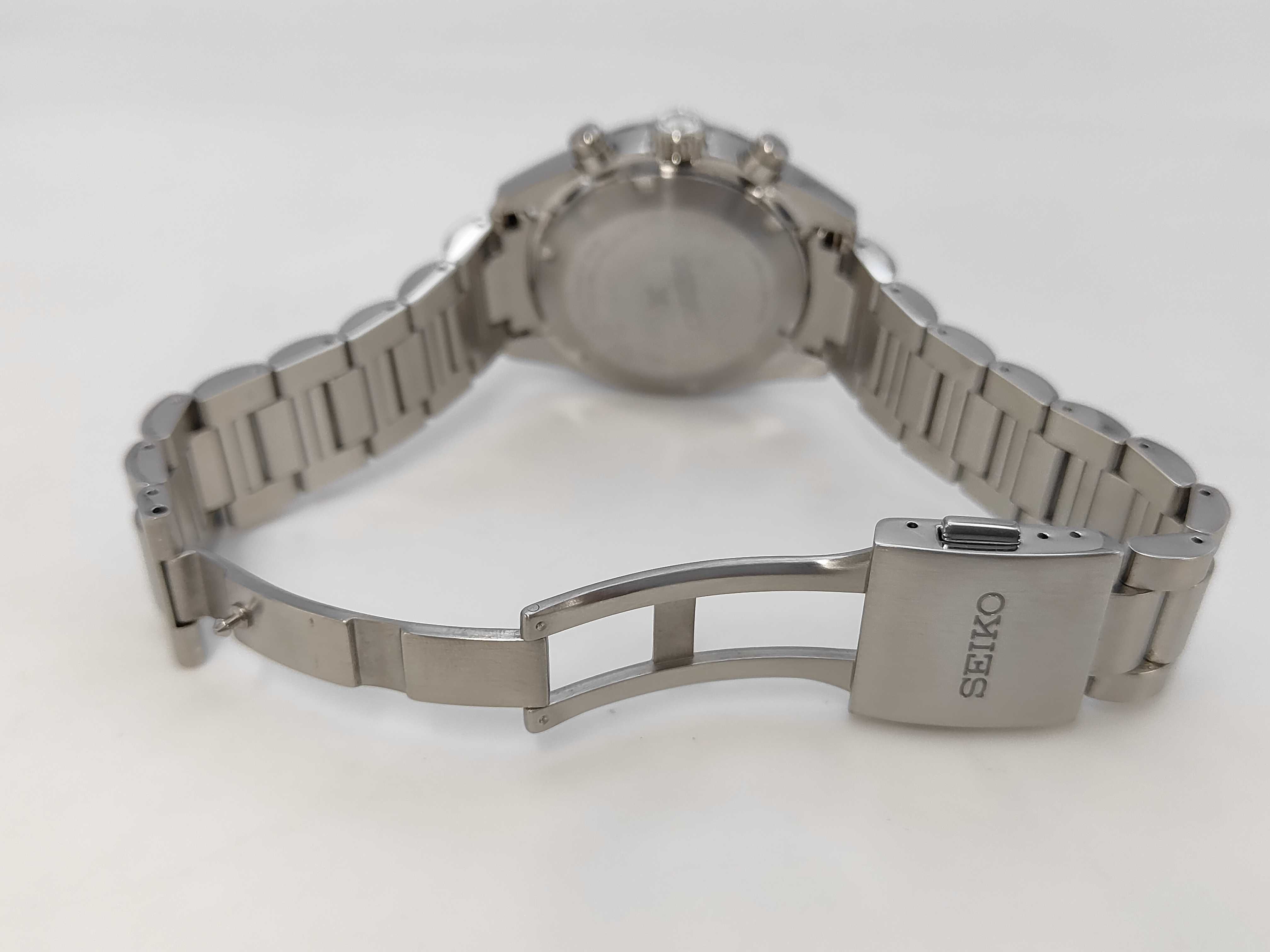 Seiko Prospex Speedtimer Solar Chronograph Wristwatch Reference V192-0AF0