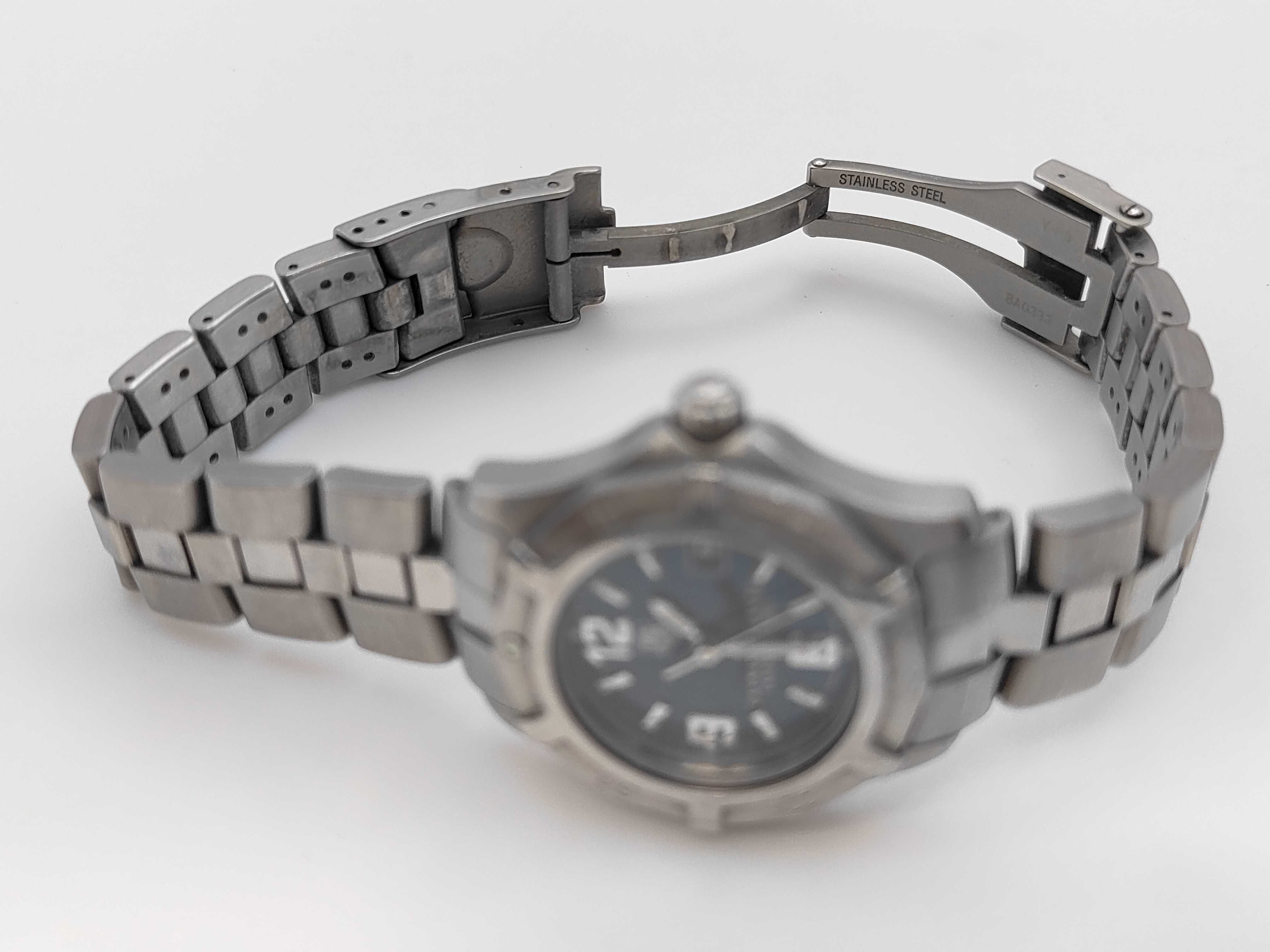 TAG Heuer 2000 Exclusive Cayman Islands Caribbean Sea Limited Edition WN131M Stainless Steel Quartz Wristwatch