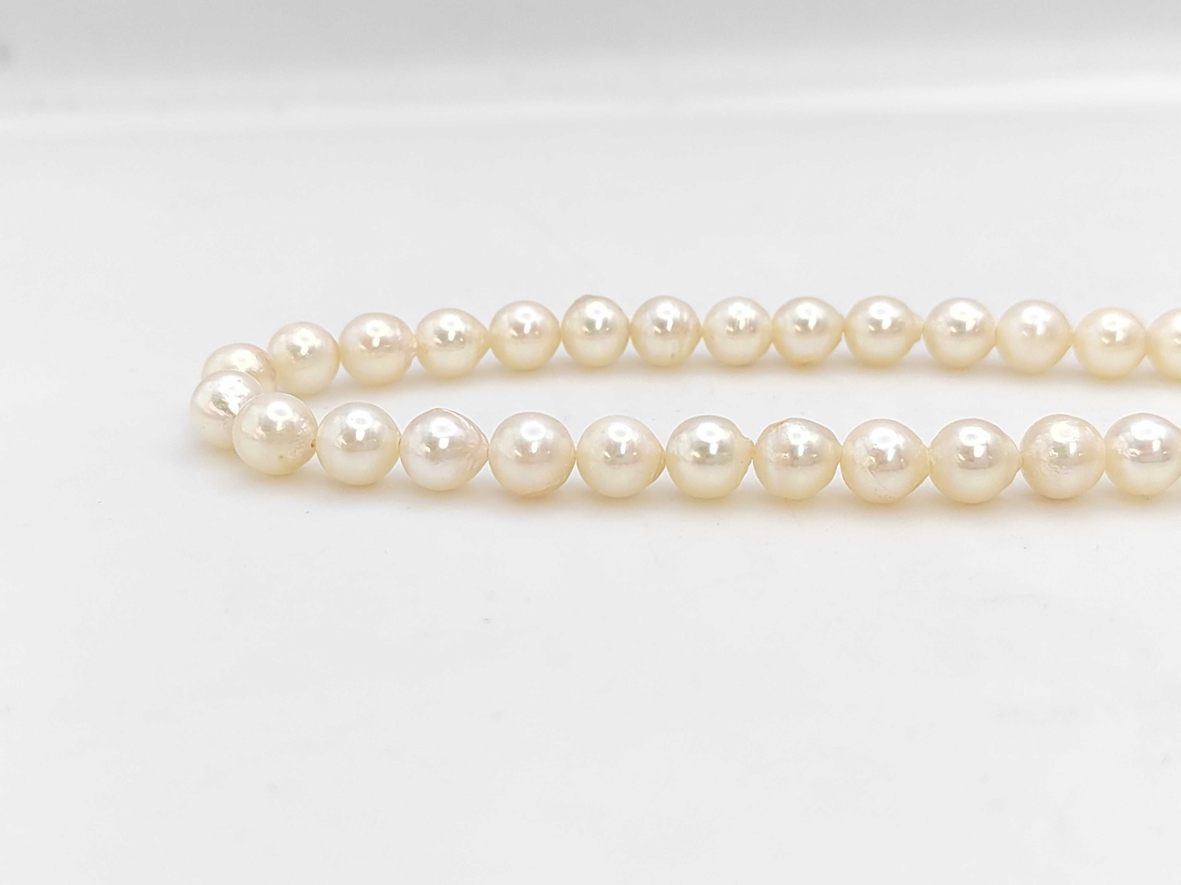 Single Strand Cultured Pearl Necklace with Silver Floral Clasp