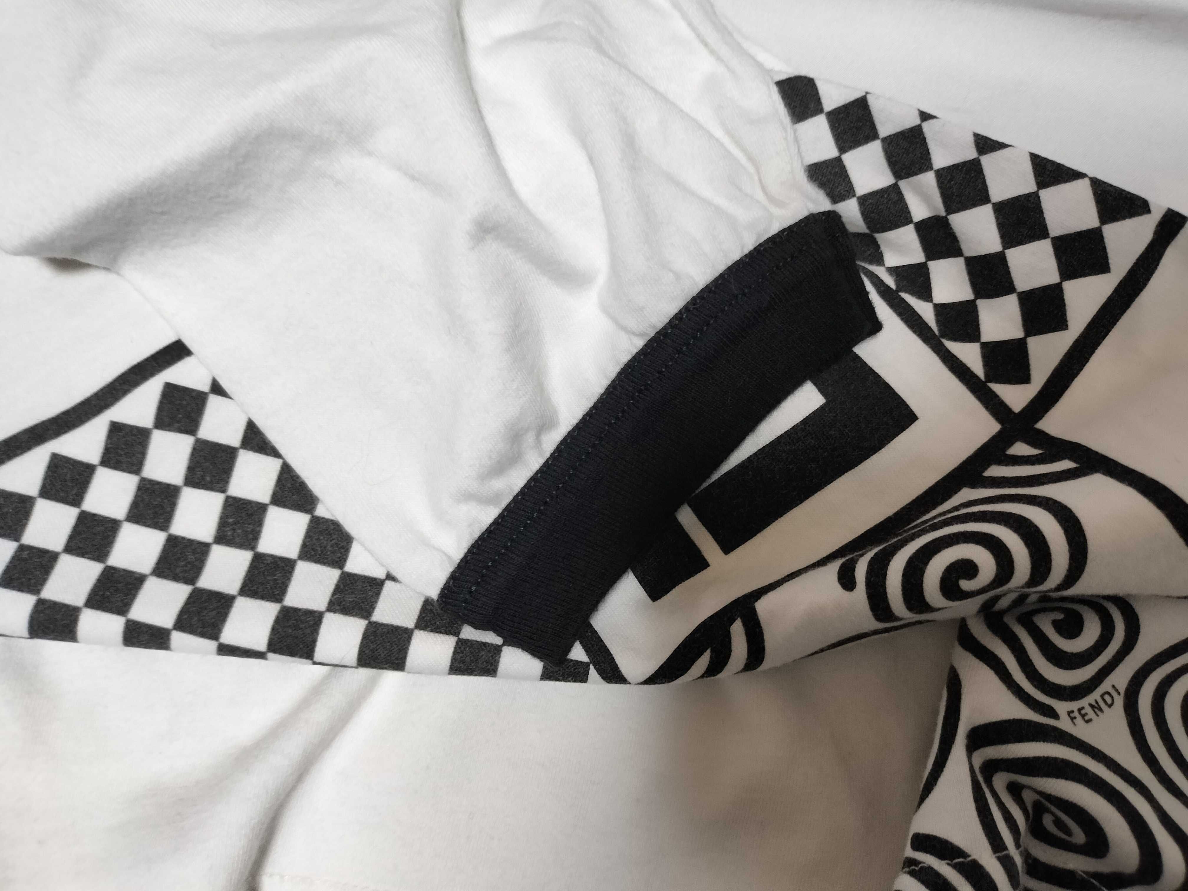 Fendi Vintage Short Sleeve Graphic Ringer T-Shirt