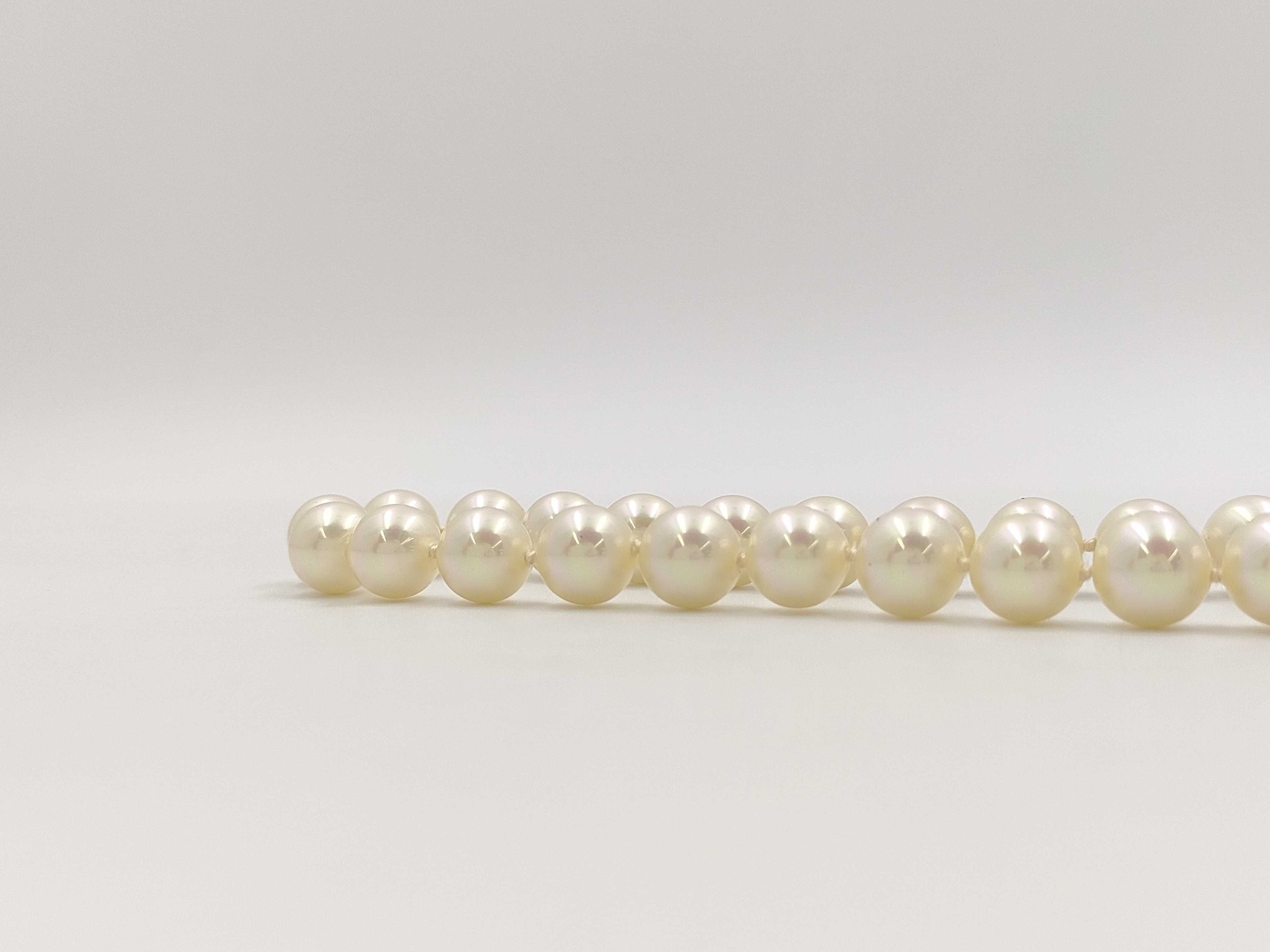 Christian Dior Vintage Simulated Pearl Single Strand Necklace