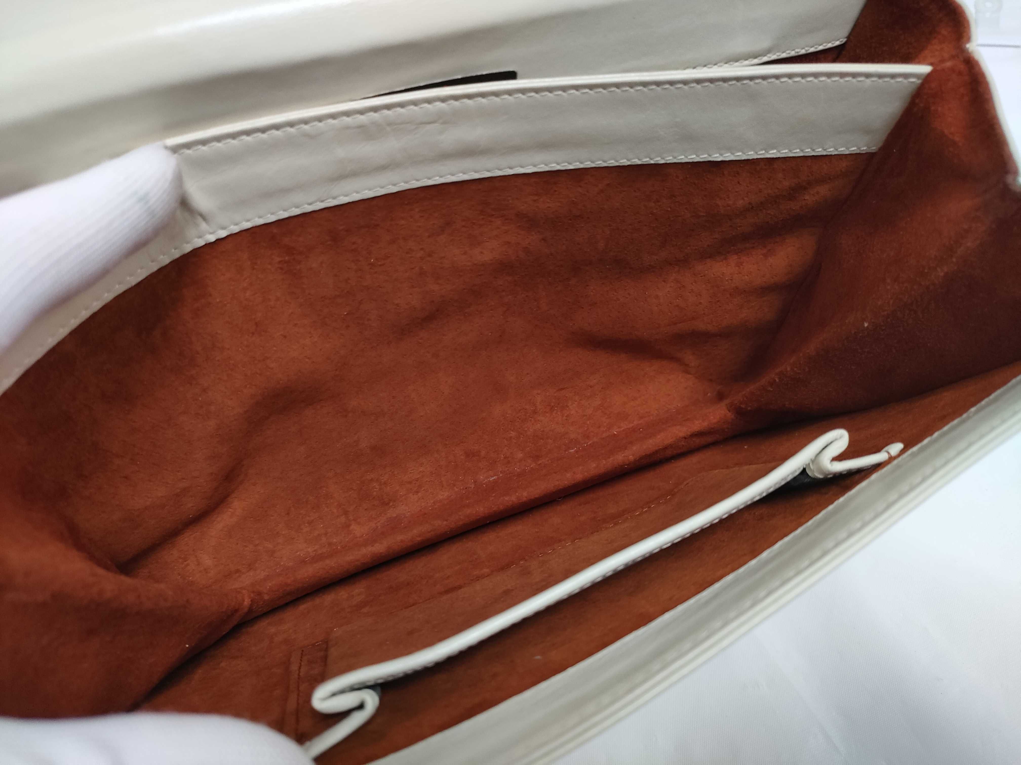 Yves Saint Laurent YSL Cream Leather Shoulder Bag