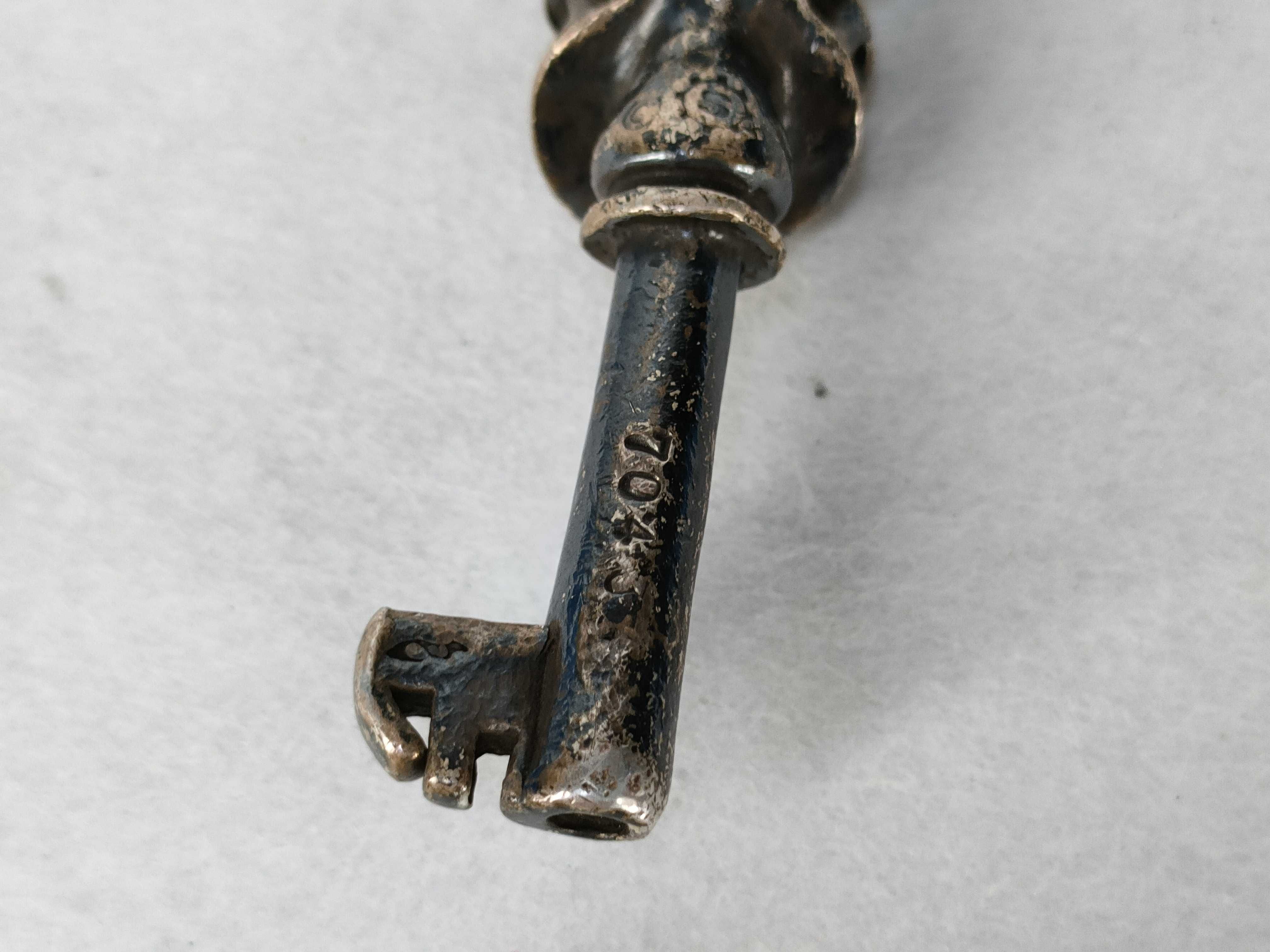 Starlingear Sterling Silver Skull Skeleton Key Pendant, 2015