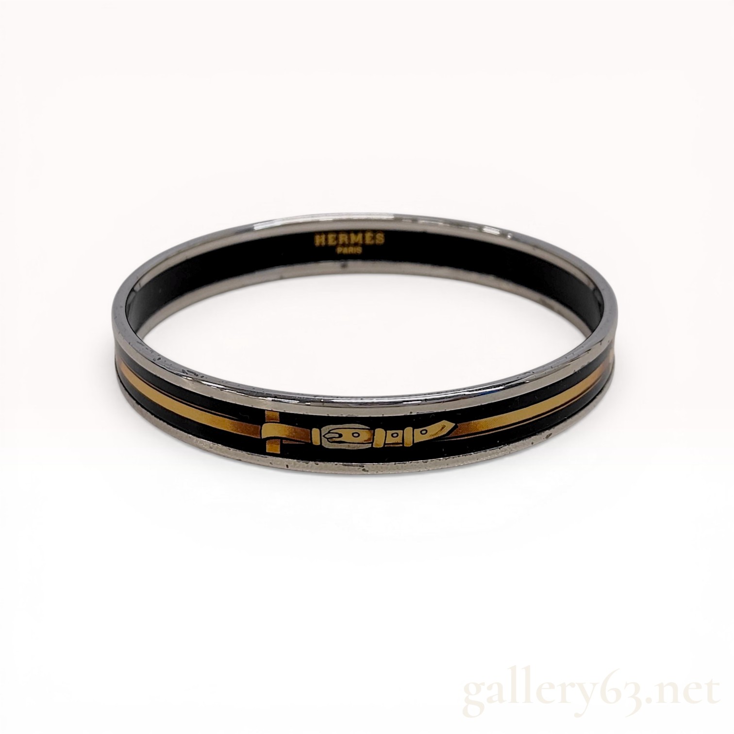 Vintage Hermes Narrow Enamel Bangle with Belt and Buckle Motif