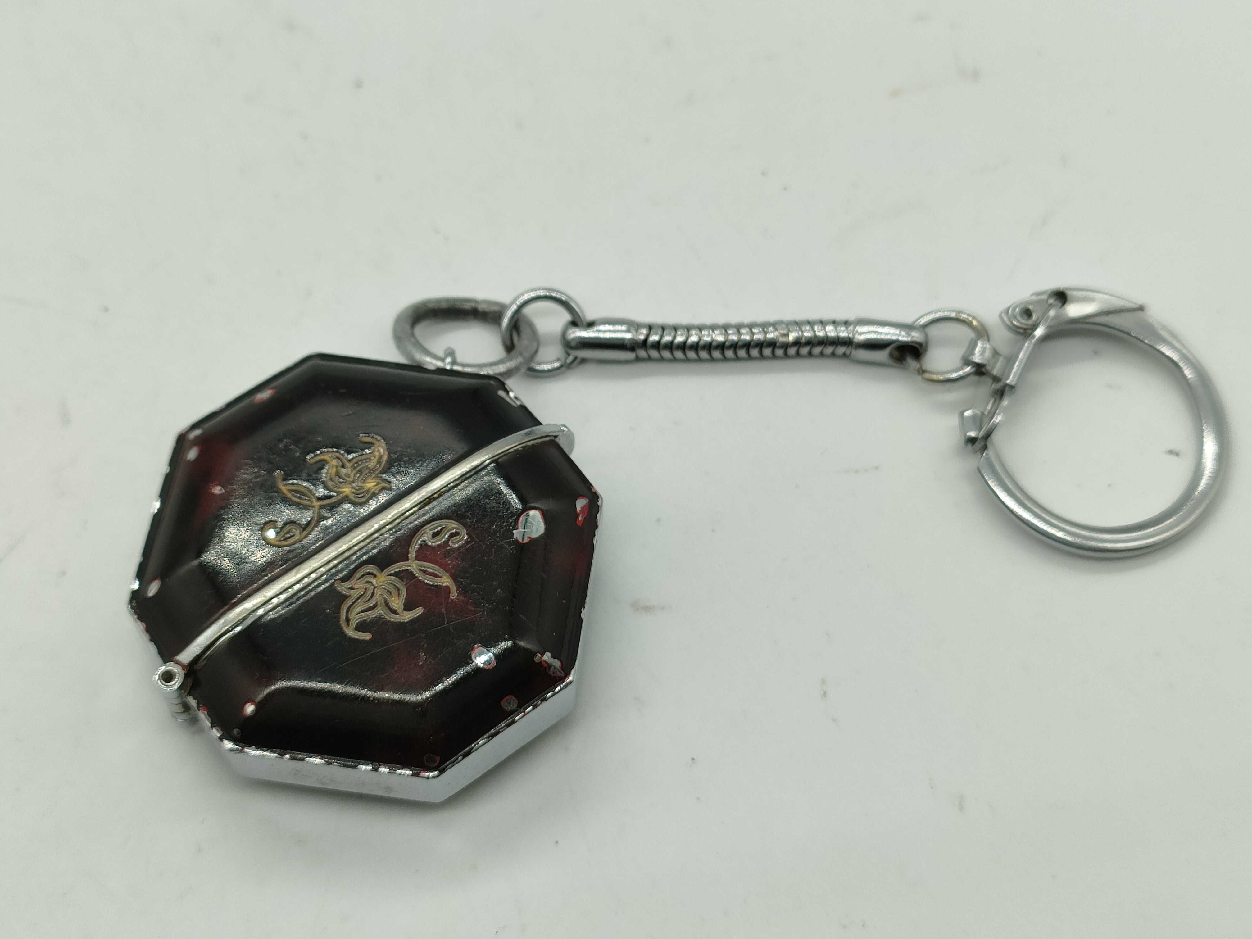 Seiko Momotaro 21-7510 Octagonal Manual Wind Keychain Watch